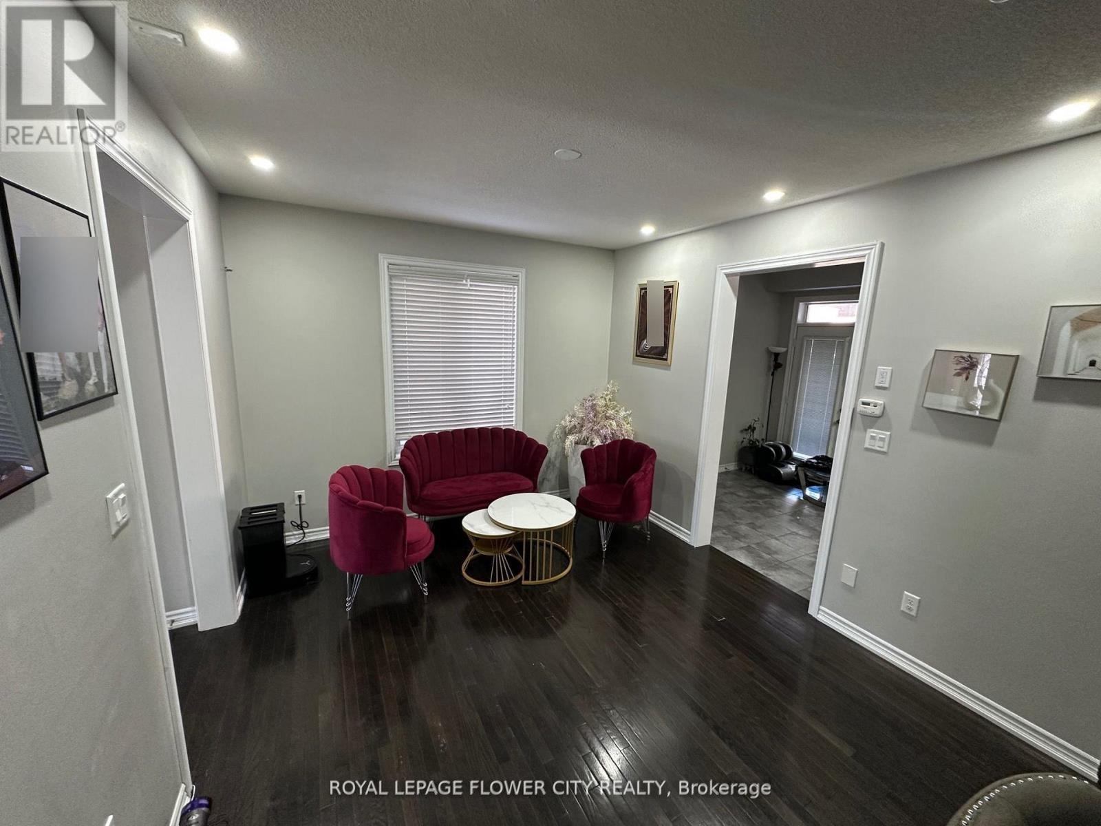 38 WALBROOK ROAD, Brampton, Ontario