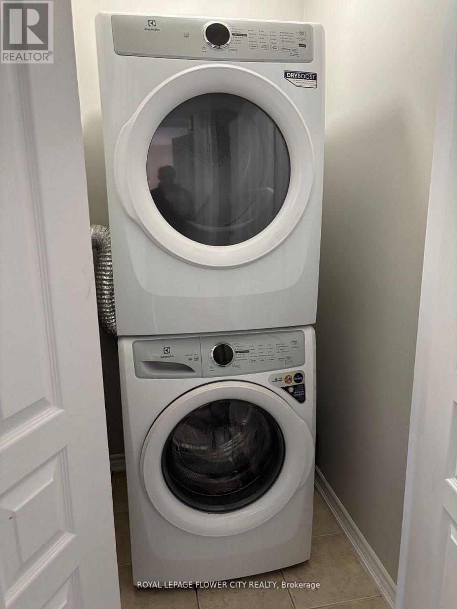 38 Walbrook Road, Brampton, Ontario  L7A 1K4 - Photo 15 - W12905716