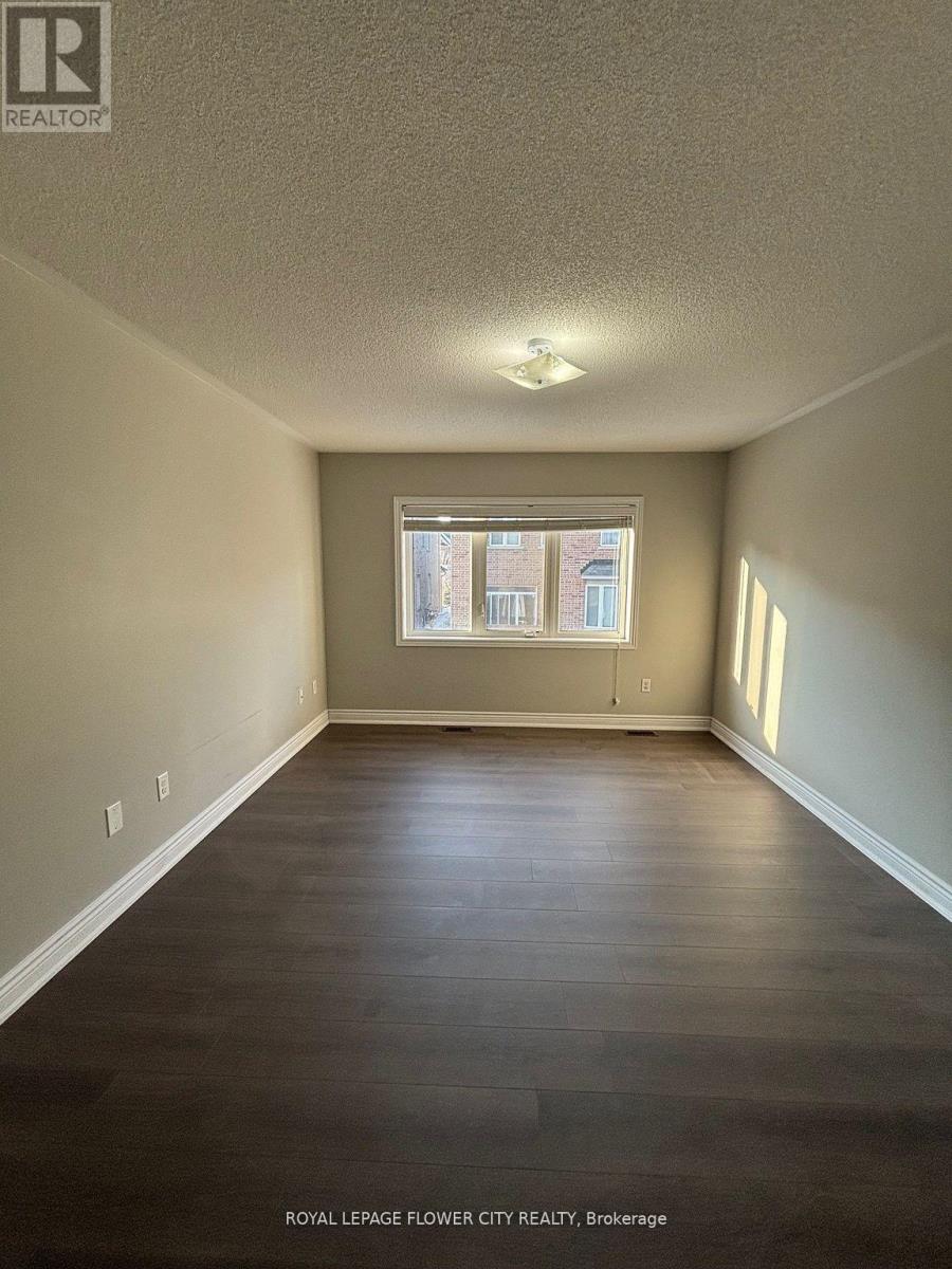 38 Walbrook Road, Brampton, Ontario  L7A 1K4 - Photo 6 - W12905716