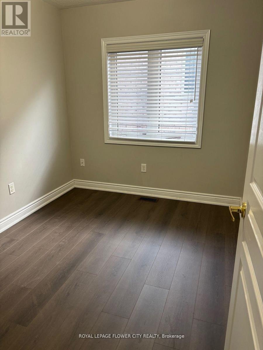 38 Walbrook Road, Brampton, Ontario  L7A 1K4 - Photo 8 - W12905716