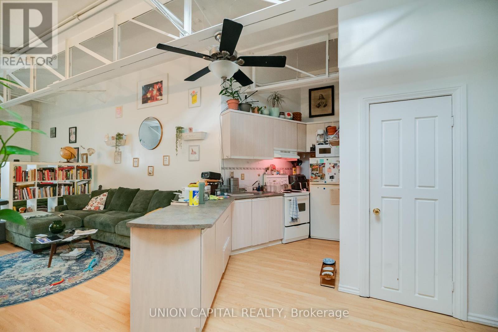 203 - 1463 Davenport Road, Toronto, Ontario  M6H 2H6 - Photo 3 - W12903658