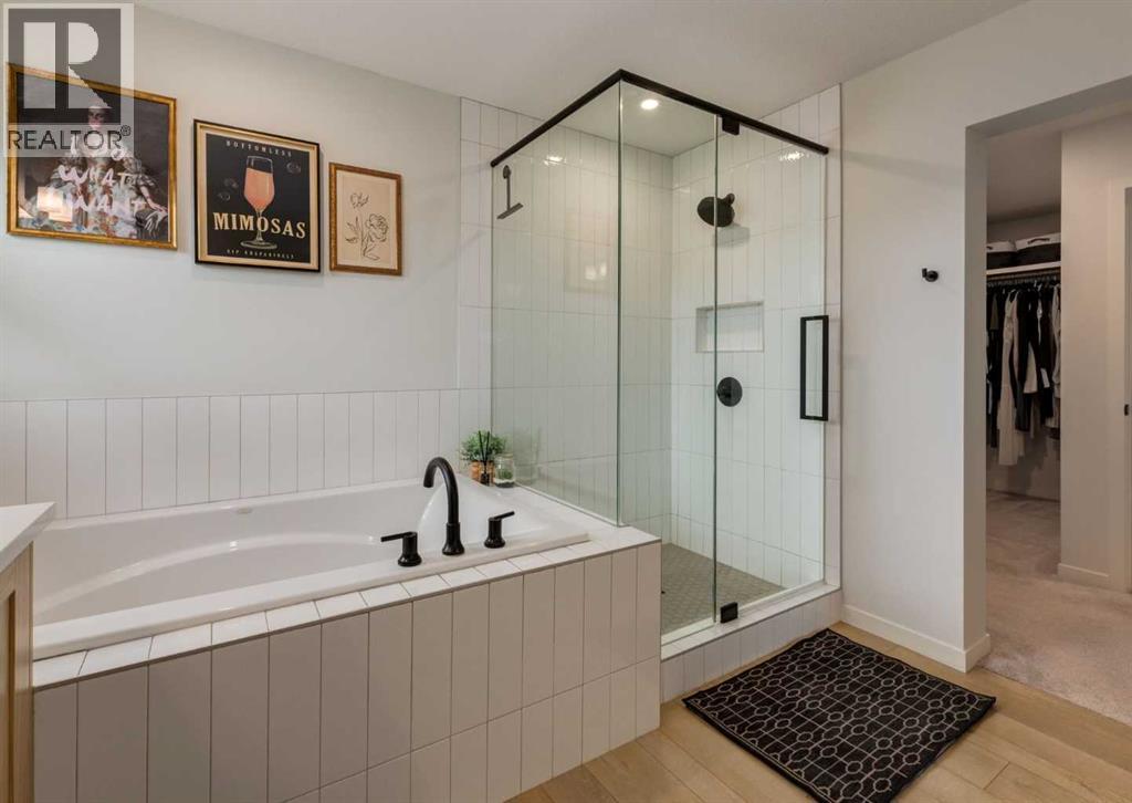 44 West Grove Link Sw, Calgary, Alberta  T3H 6E3 - Photo 25 - A2294687