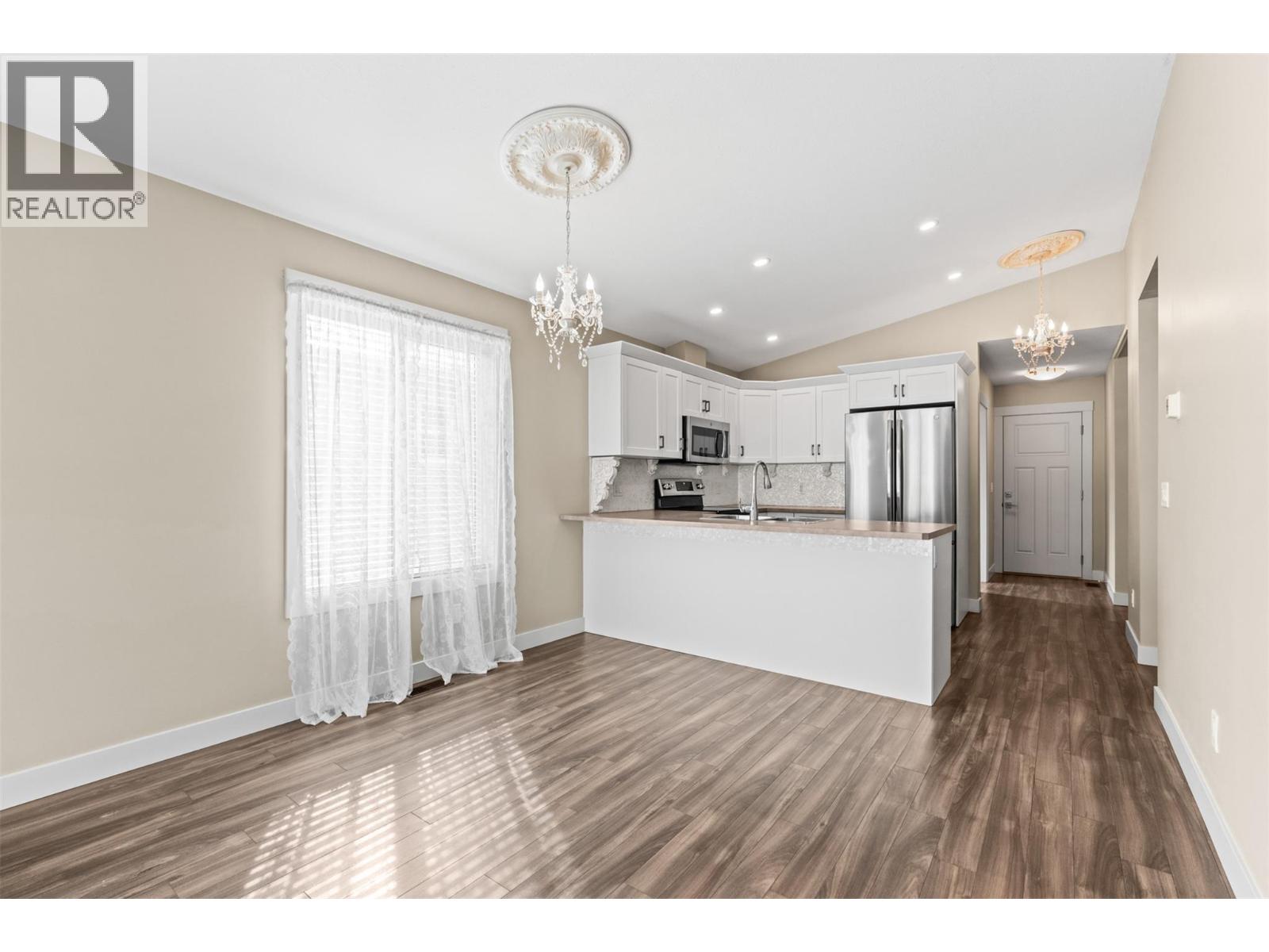 2100 55 Avenue Unit# 66, Vernon, British Columbia  V1T 9Y6 - Photo 8 - 10379476