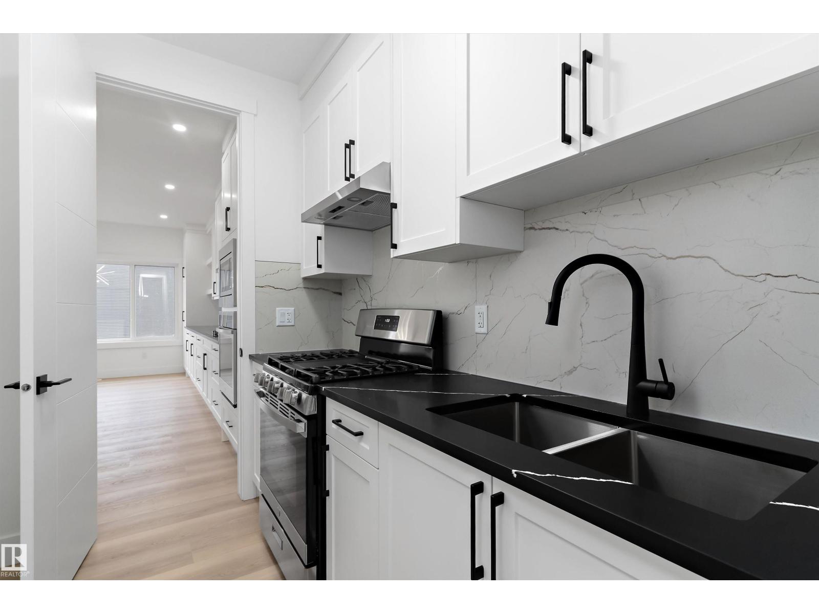 804 Elderberry Ct Nw, Edmonton, Alberta  T6M 3J7 - Photo 14 - E4478524