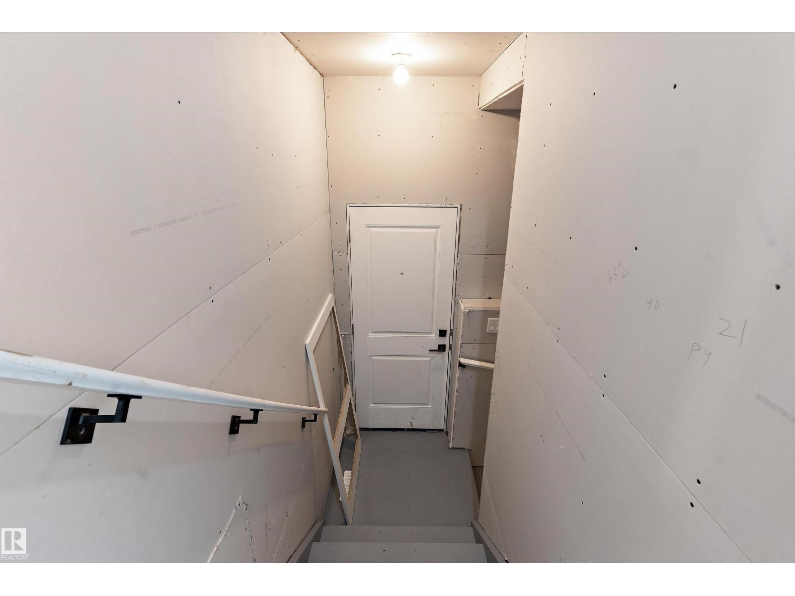 804 Elderberry Ct Nw, Edmonton, Alberta  T6M 3J7 - Photo 39 - E4478524