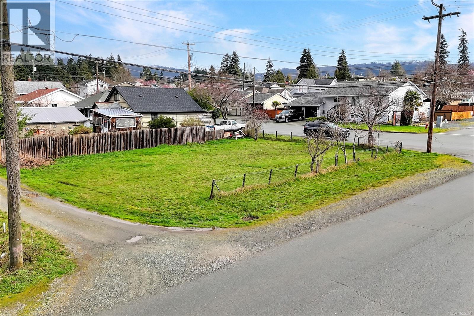 4802 Helen St, Port Alberni, British Columbia