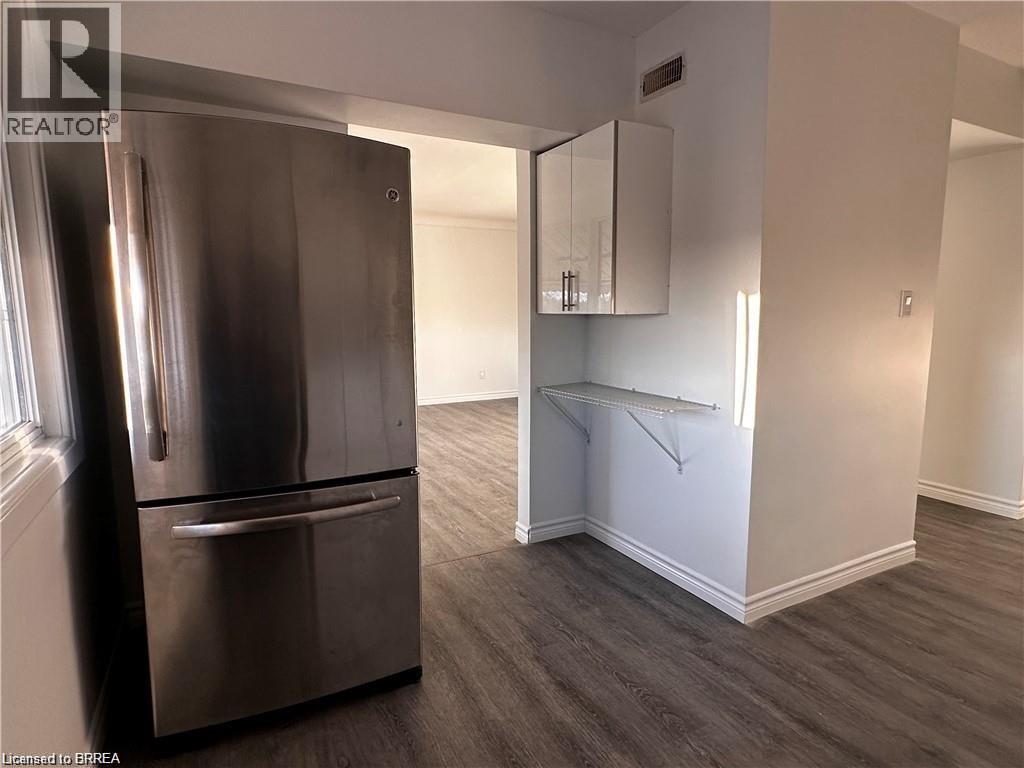 73 Fourth Avenue Unit# 2, Brantford, Ontario  N3S 6P6 - Photo 6 - 40813706