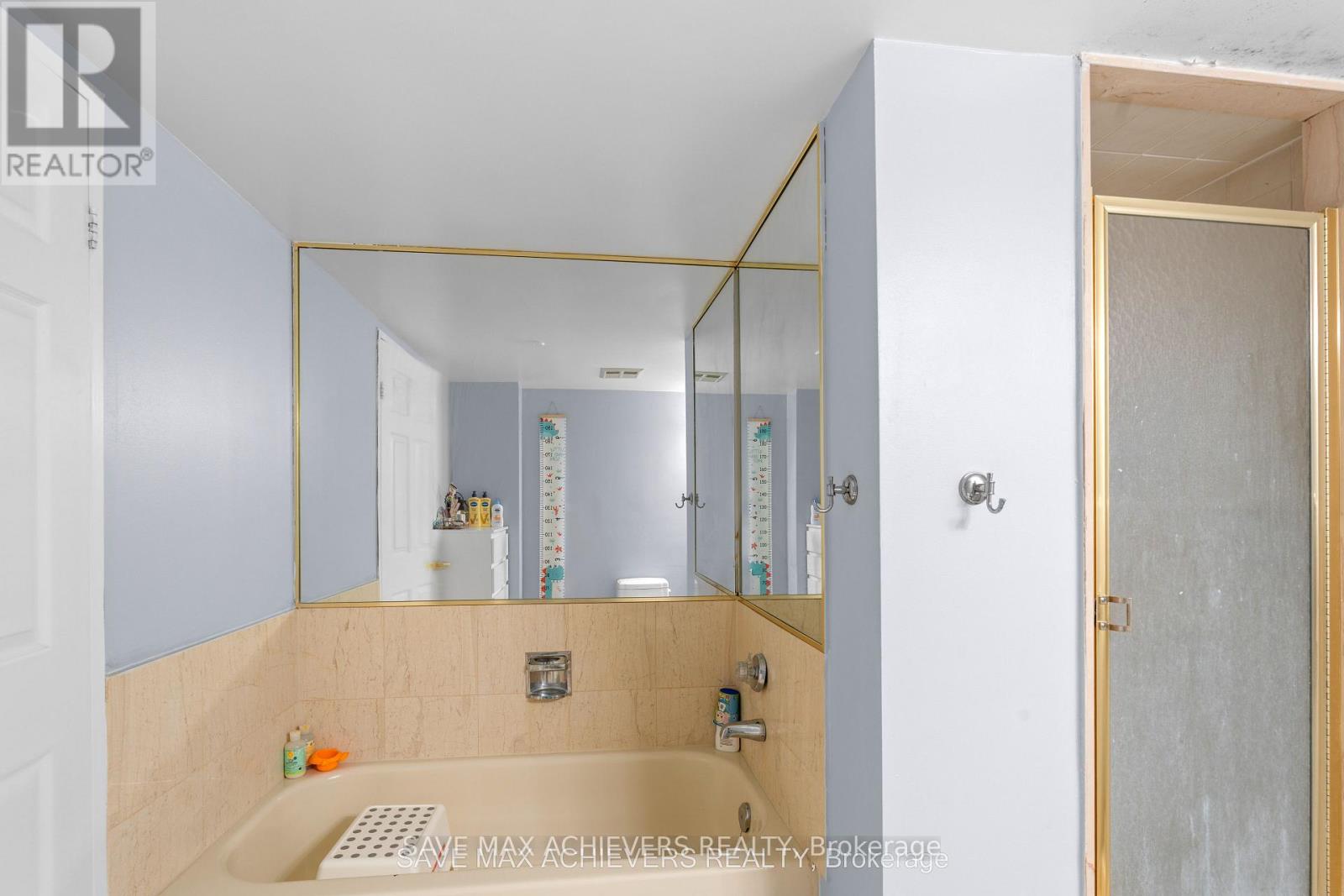 806 - 10 Malta Avenue, Brampton, Ontario  L6Y 4G6 - Photo 17 - W12775184