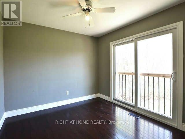 15 Pioneer Drive, Mississauga, Ontario  L5M 1G8 - Photo 7 - W12904774