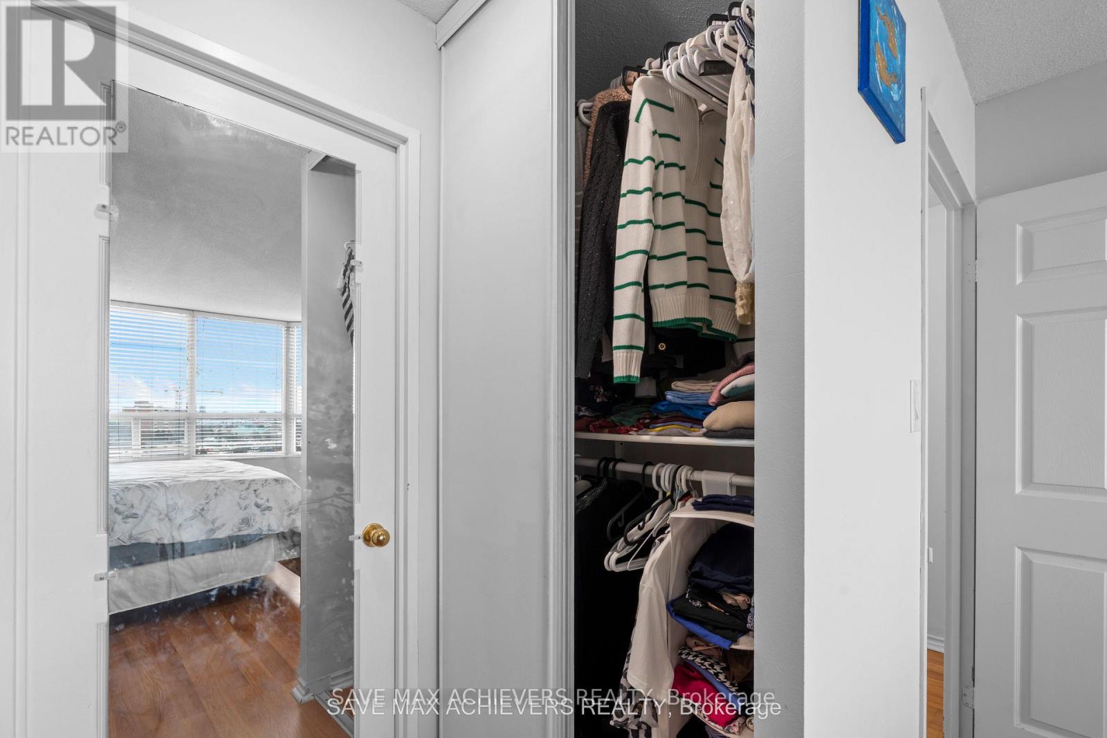 806 - 10 Malta Avenue, Brampton, Ontario  L6Y 4G6 - Photo 6 - W12775184