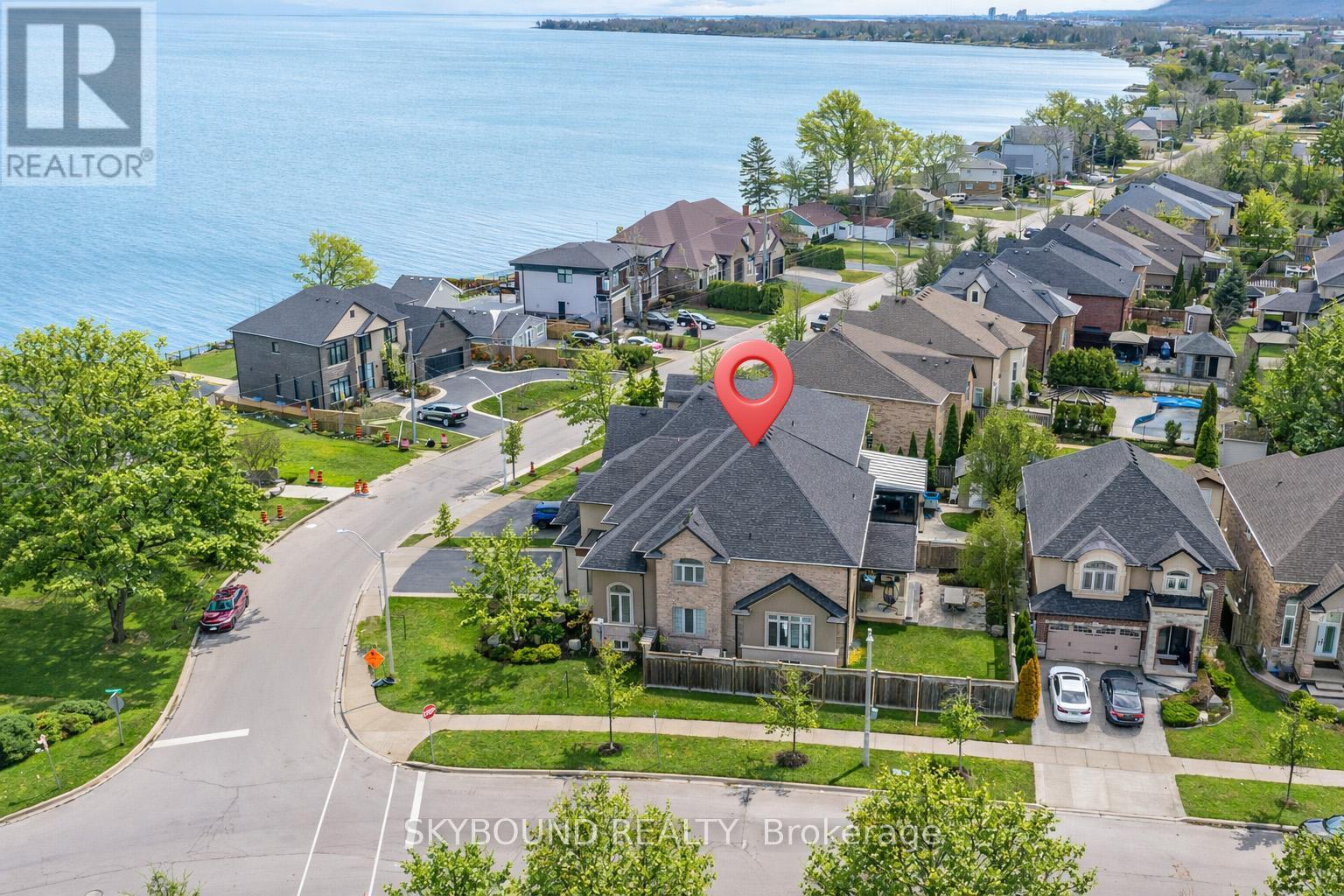 101 Seabreeze Crescent, Hamilton, Ontario  L8E 0A2 - Photo 2 - X12862552