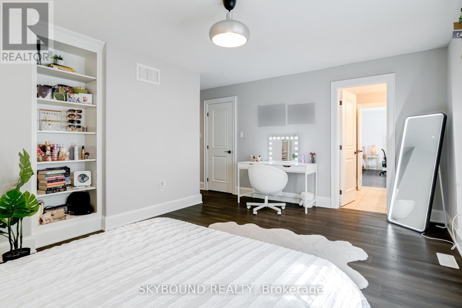 101 Seabreeze Crescent, Hamilton, Ontario  L8E 0A2 - Photo 35 - X12862552