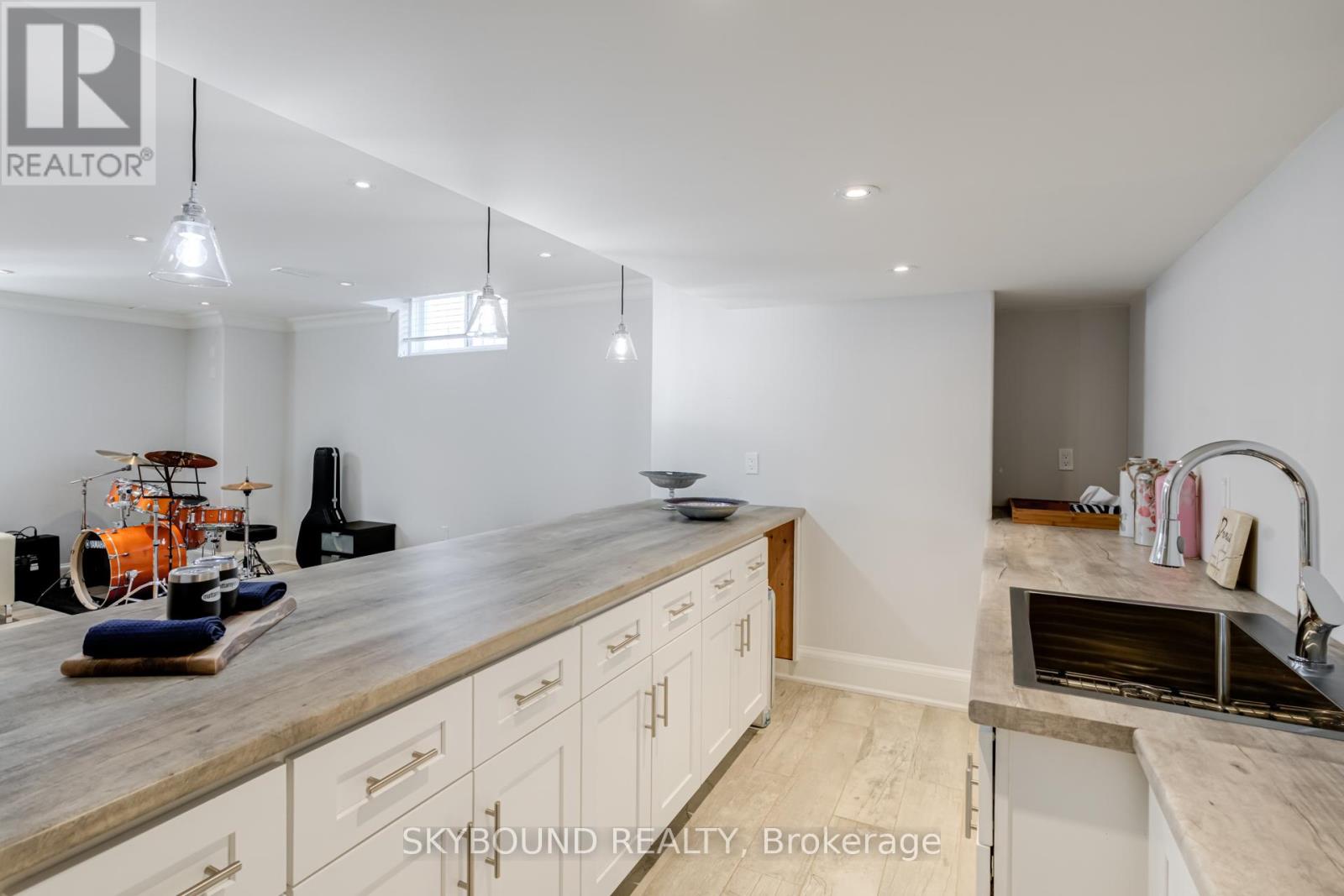 101 Seabreeze Crescent, Hamilton, Ontario  L8E 0A2 - Photo 38 - X12862552