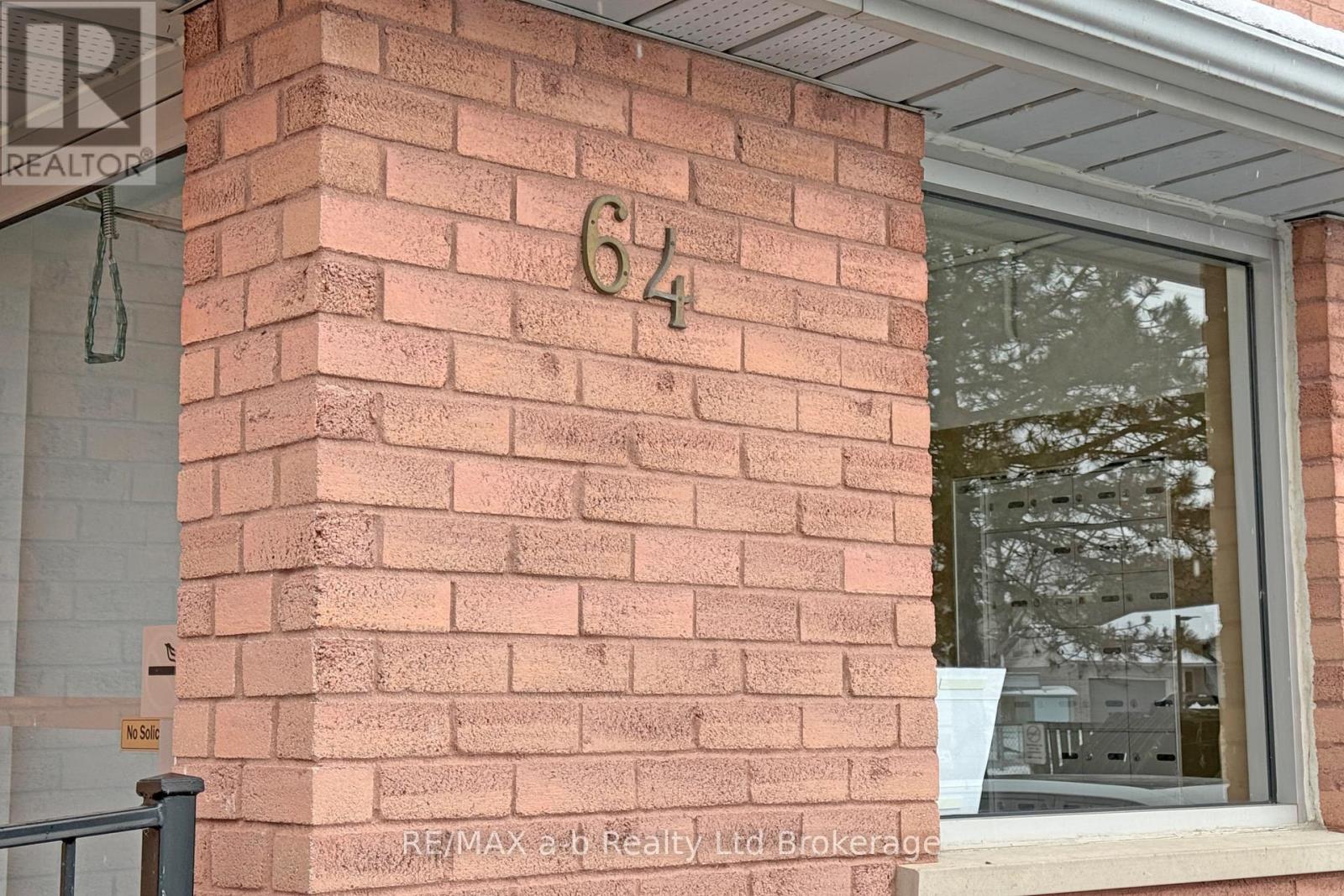 36 - 64 Hiawatha Road, Woodstock, Ontario  N4T 1P4 - Photo 5 - X12905768