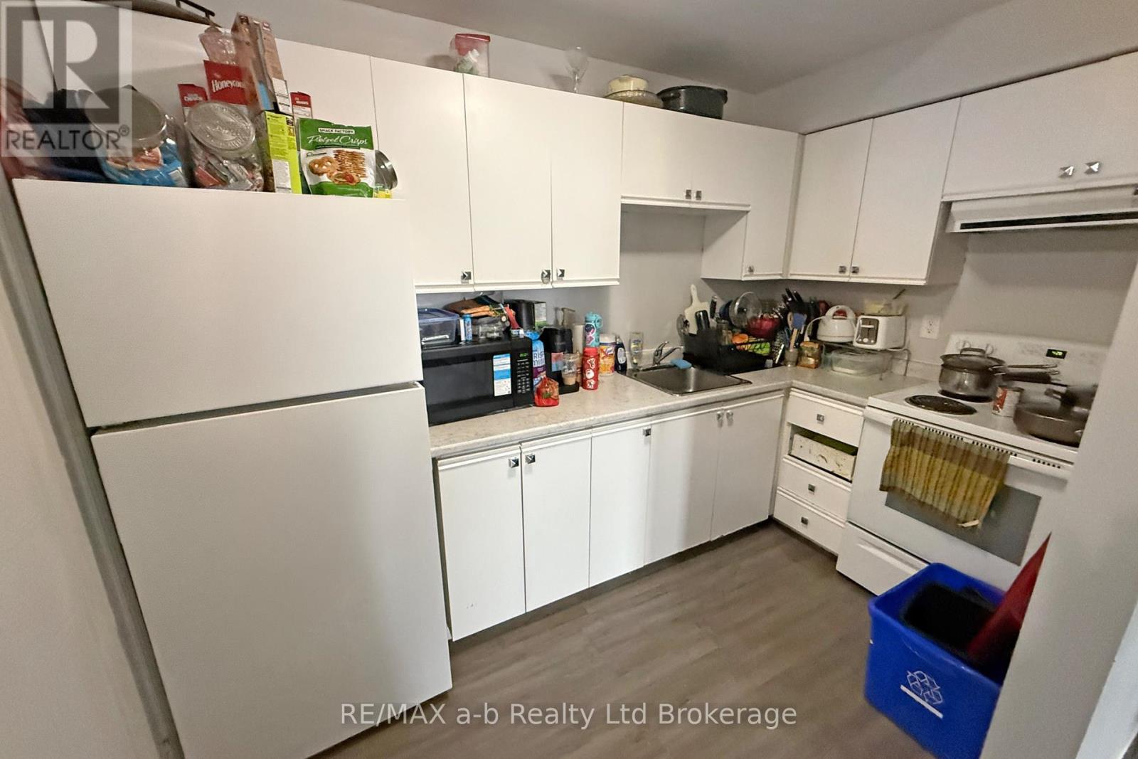 36 - 64 Hiawatha Road, Woodstock, Ontario  N4T 1P4 - Photo 9 - X12905768