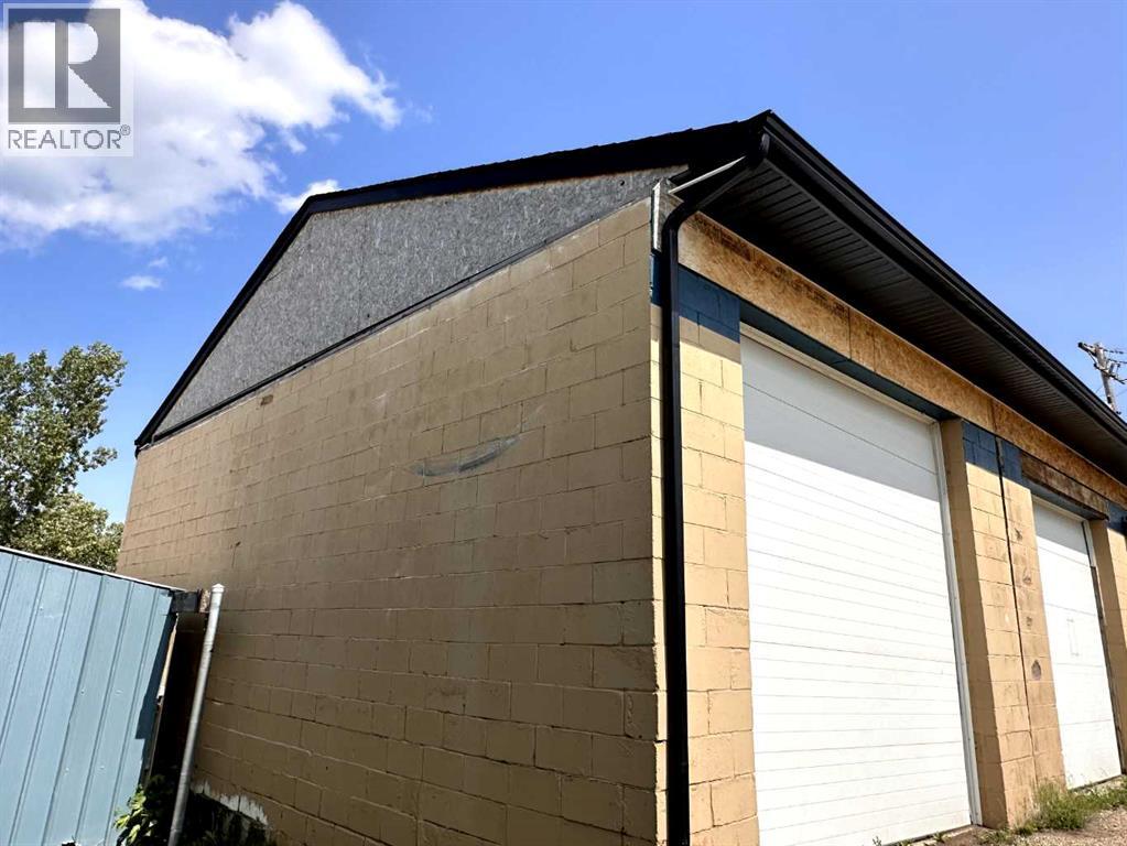 5120 49th Avenue, Innisfail, Alberta  T4G 1R1 - Photo 27 - A2273962