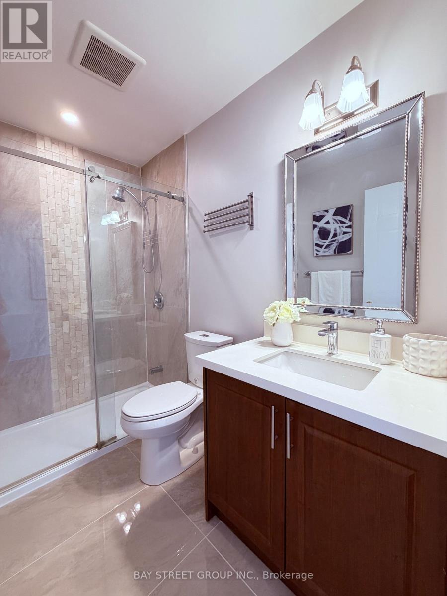 26 Campden Place, Markham, Ontario  L6C 2J8 - Photo 13 - N12905750