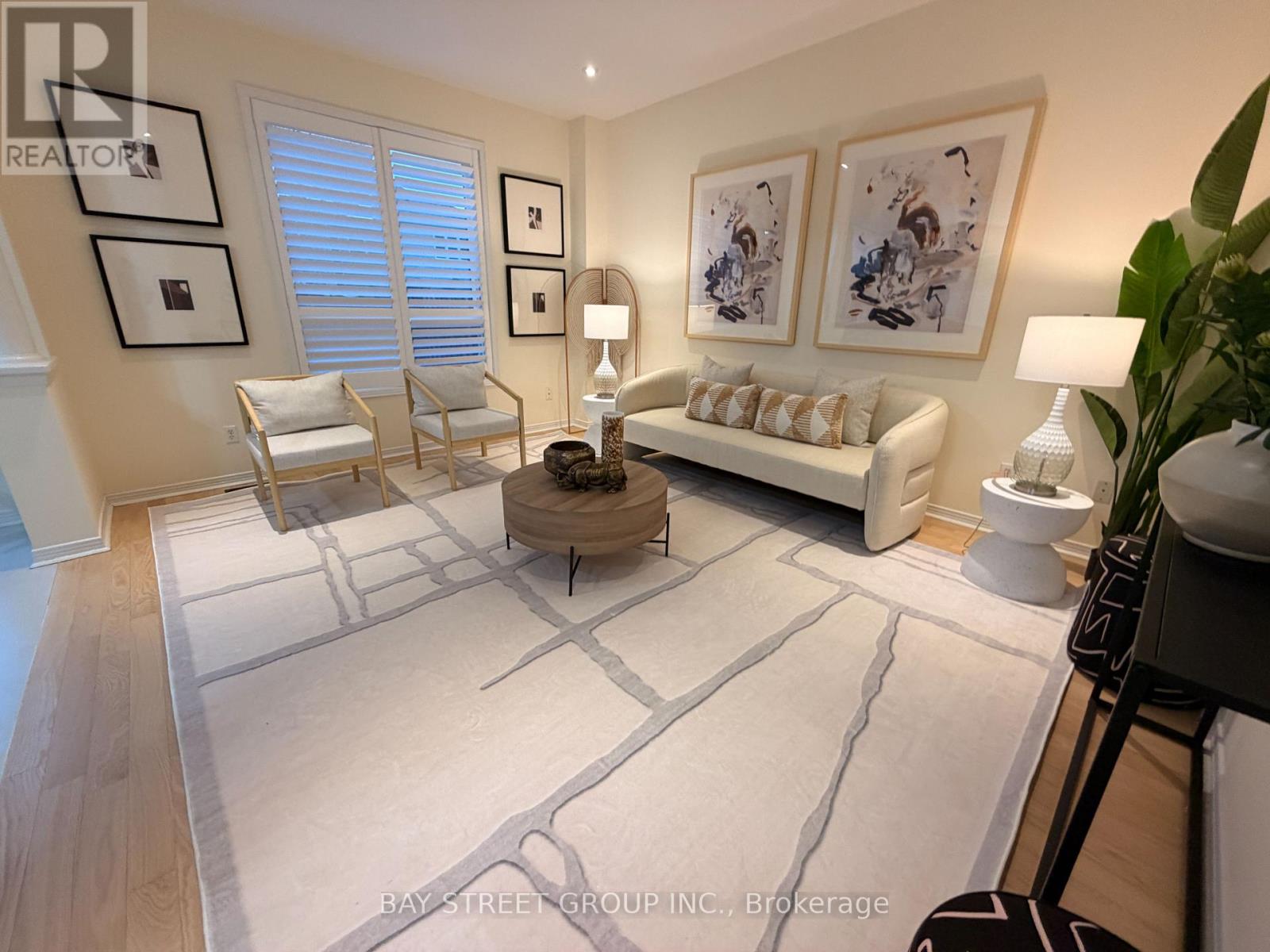 26 Campden Place, Markham, Ontario  L6C 2J8 - Photo 6 - N12905750