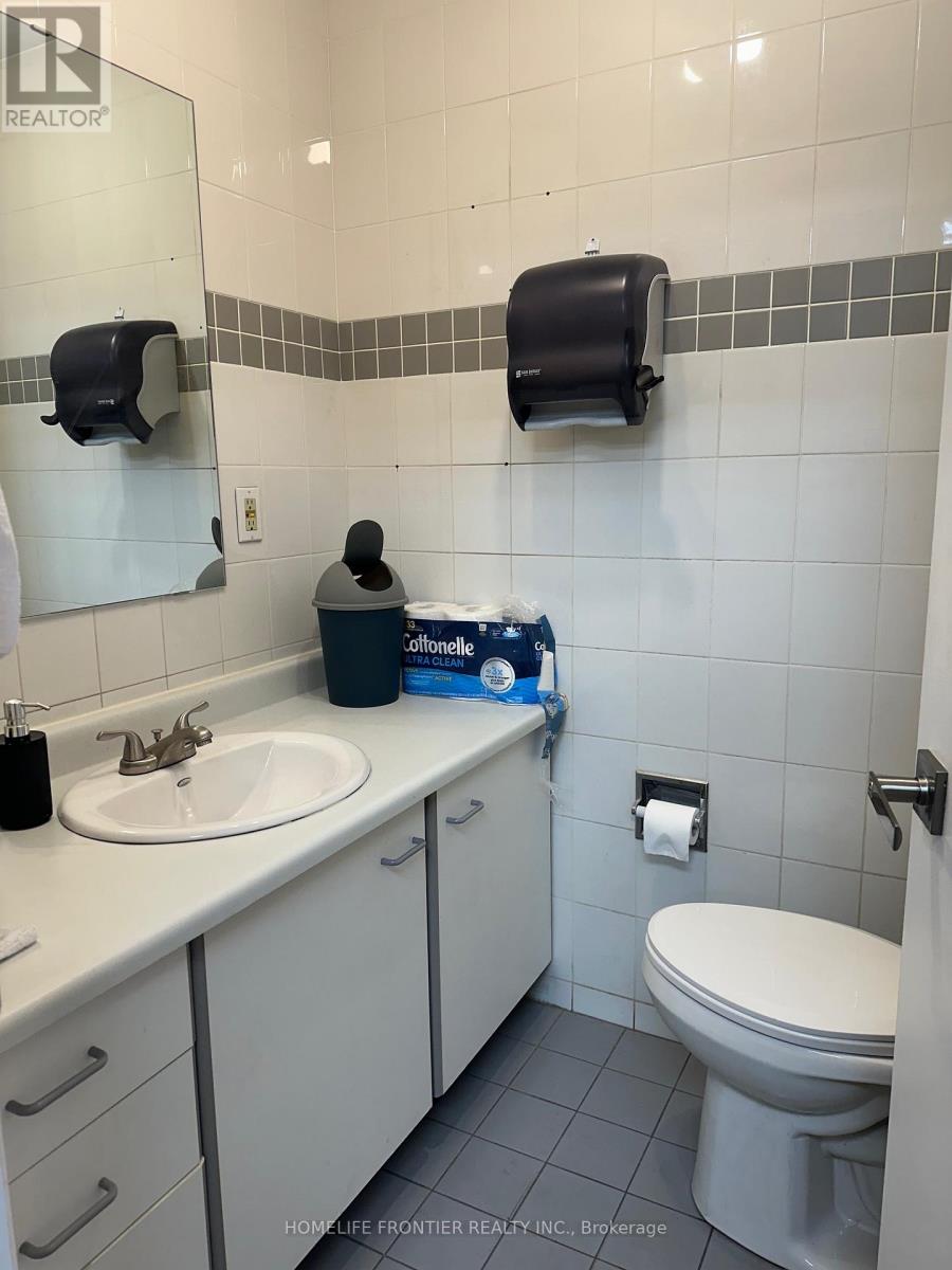 9 - 200 Edgeley Boulevard E, Vaughan, Ontario  L4K 3Y8 - Photo 6 - N12905754