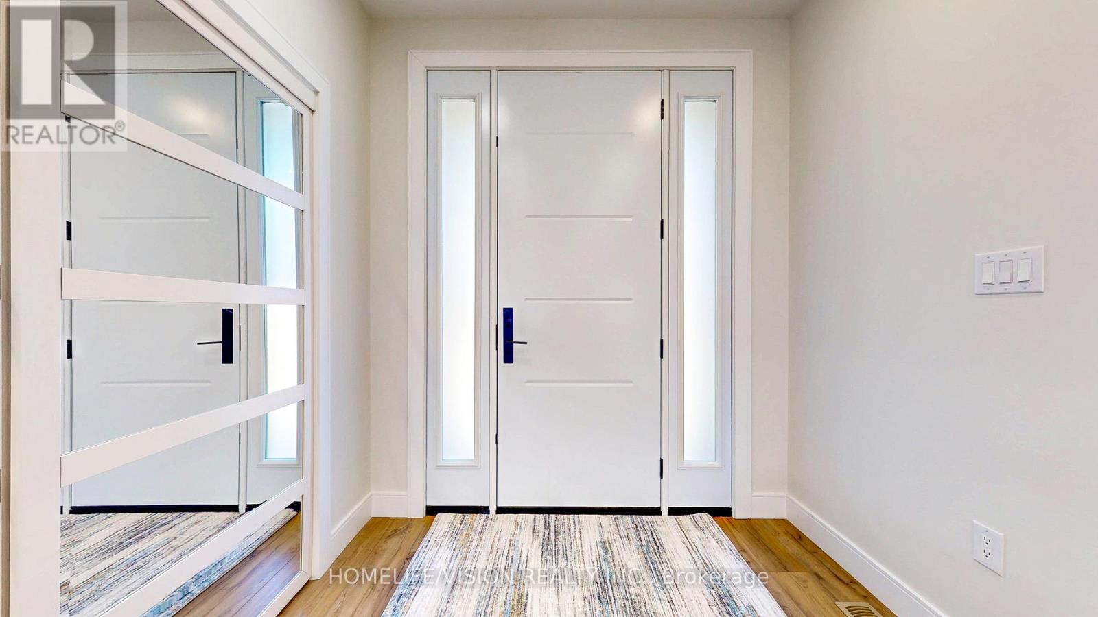 740 Midland Avenue, Tay, Ontario  L0K 1R0 - Photo 27 - S12905744