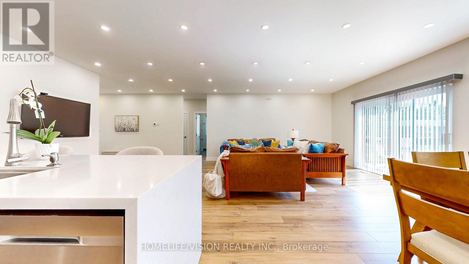 740 Midland Avenue, Tay, Ontario  L0K 1R0 - Photo 30 - S12905744