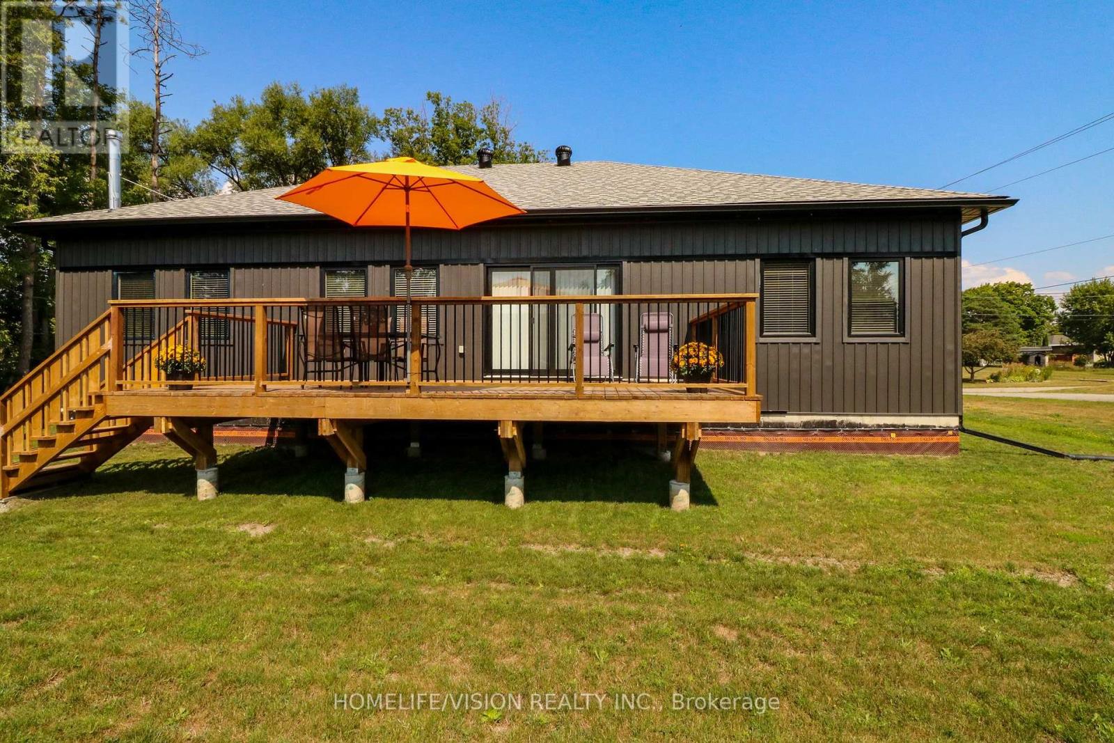 740 Midland Avenue, Tay, Ontario  L0K 1R0 - Photo 35 - S12905744