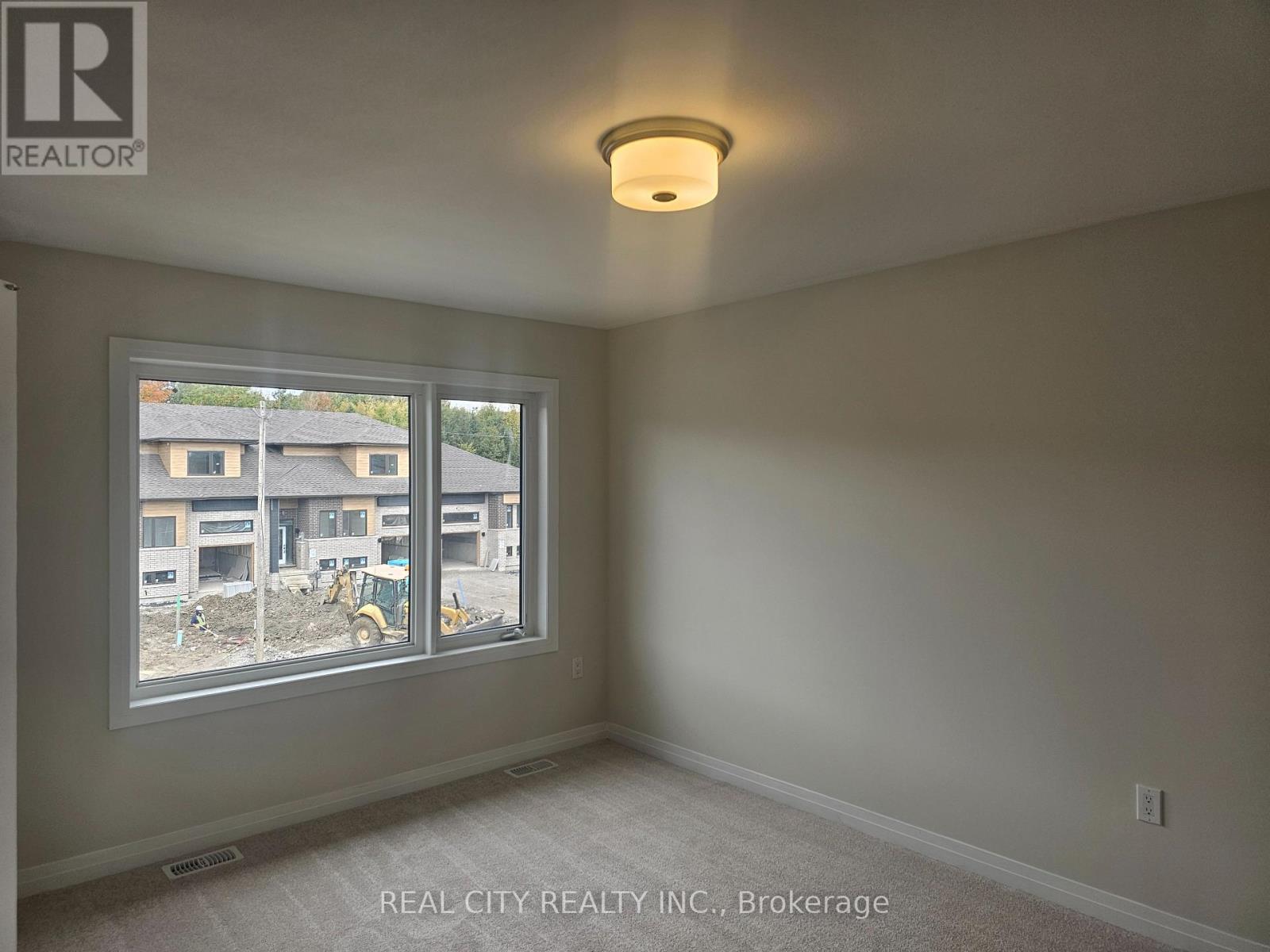 3063 Sandy Acres Avenue, Severn, Ontario  L3V 6H3 - Photo 13 - S12905760