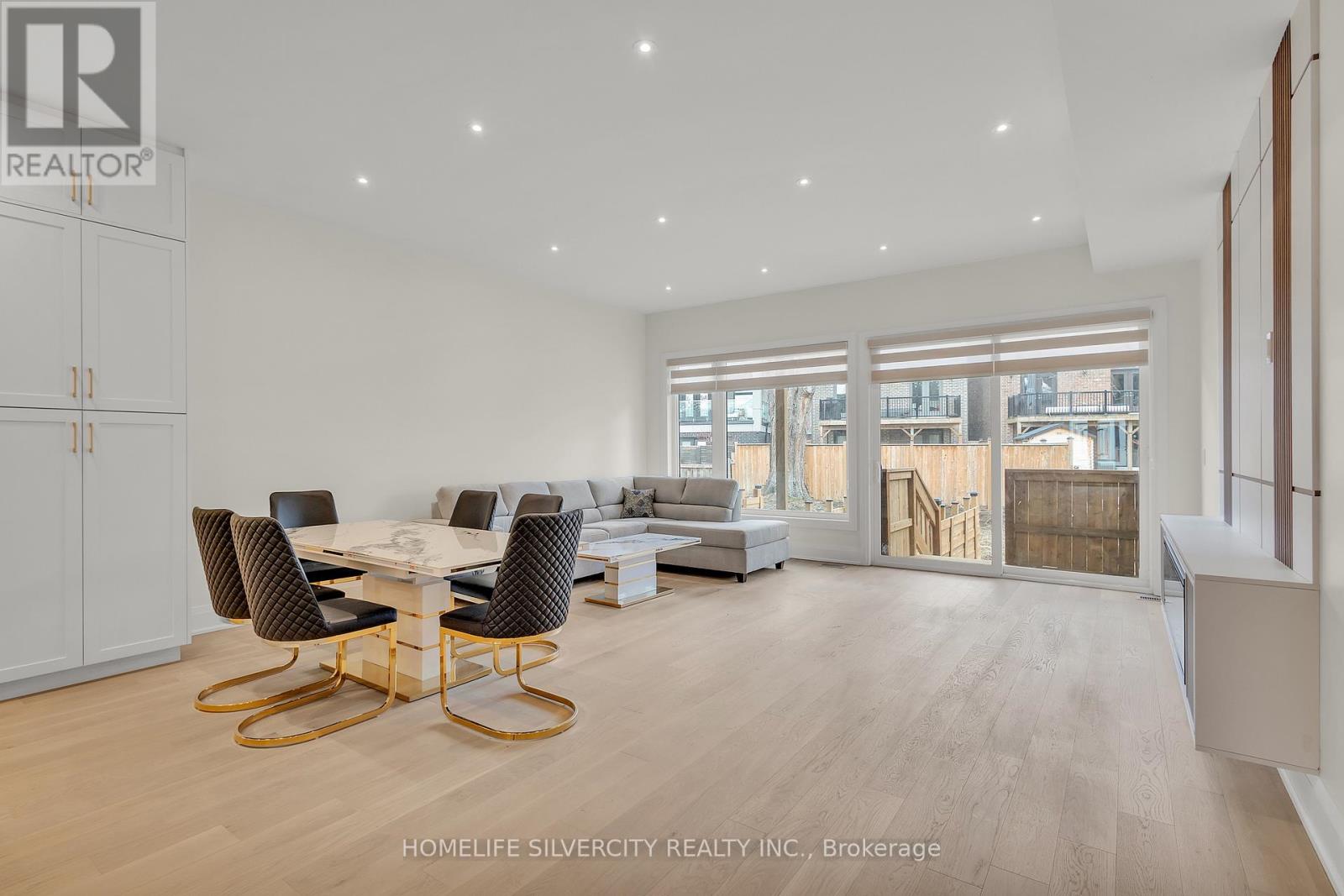 25a Pine Avenue N, Mississauga, Ontario  L5H 2P9 - Photo 20 - W12905730