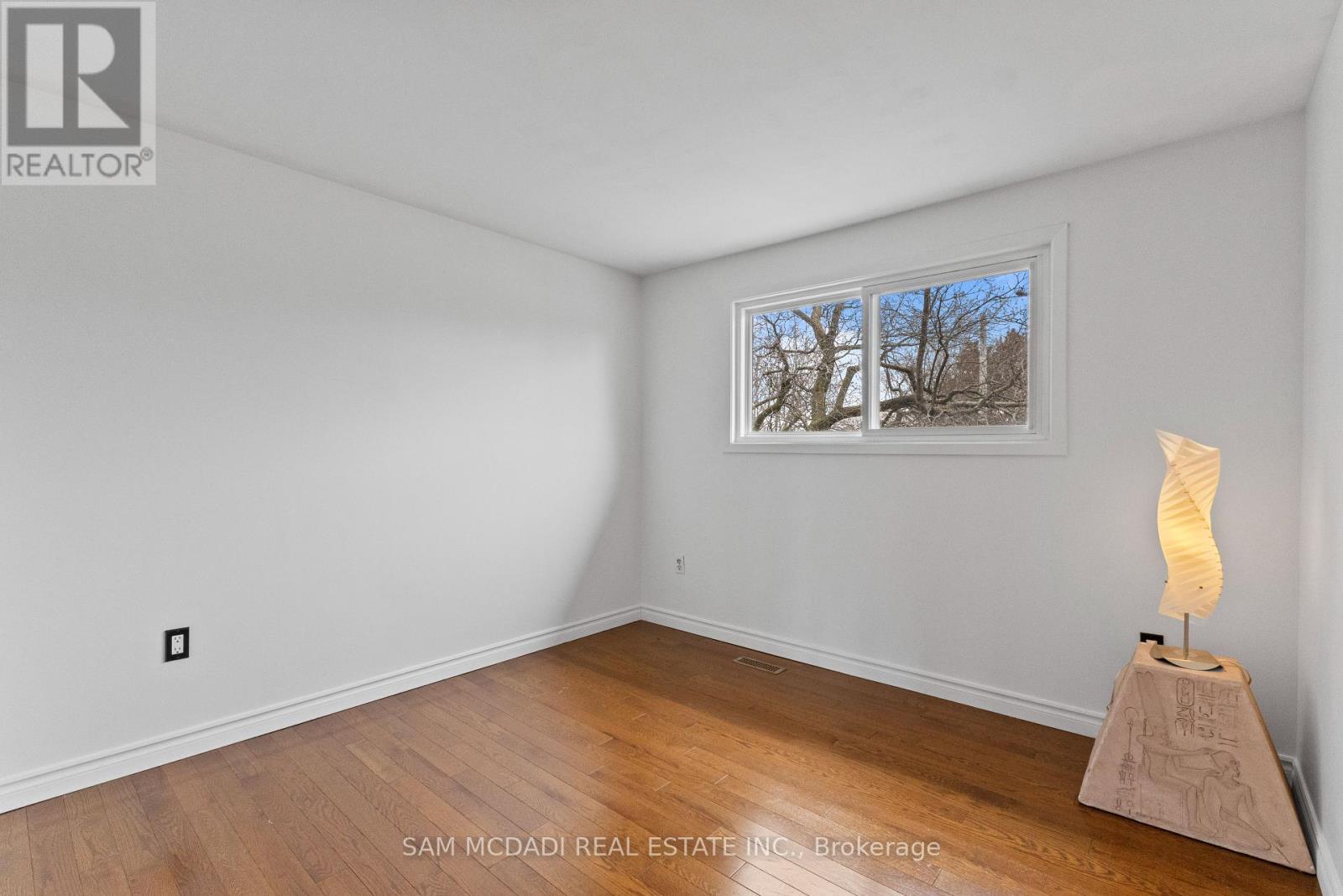 6085 Starfield Crescent, Mississauga, Ontario  L5N 1X2 - Photo 22 - W12905732