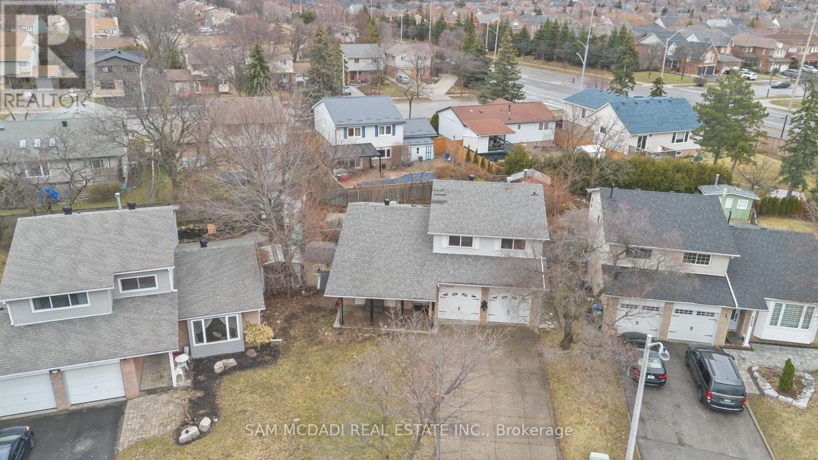 6085 Starfield Crescent, Mississauga, Ontario  L5N 1X2 - Photo 44 - W12905732