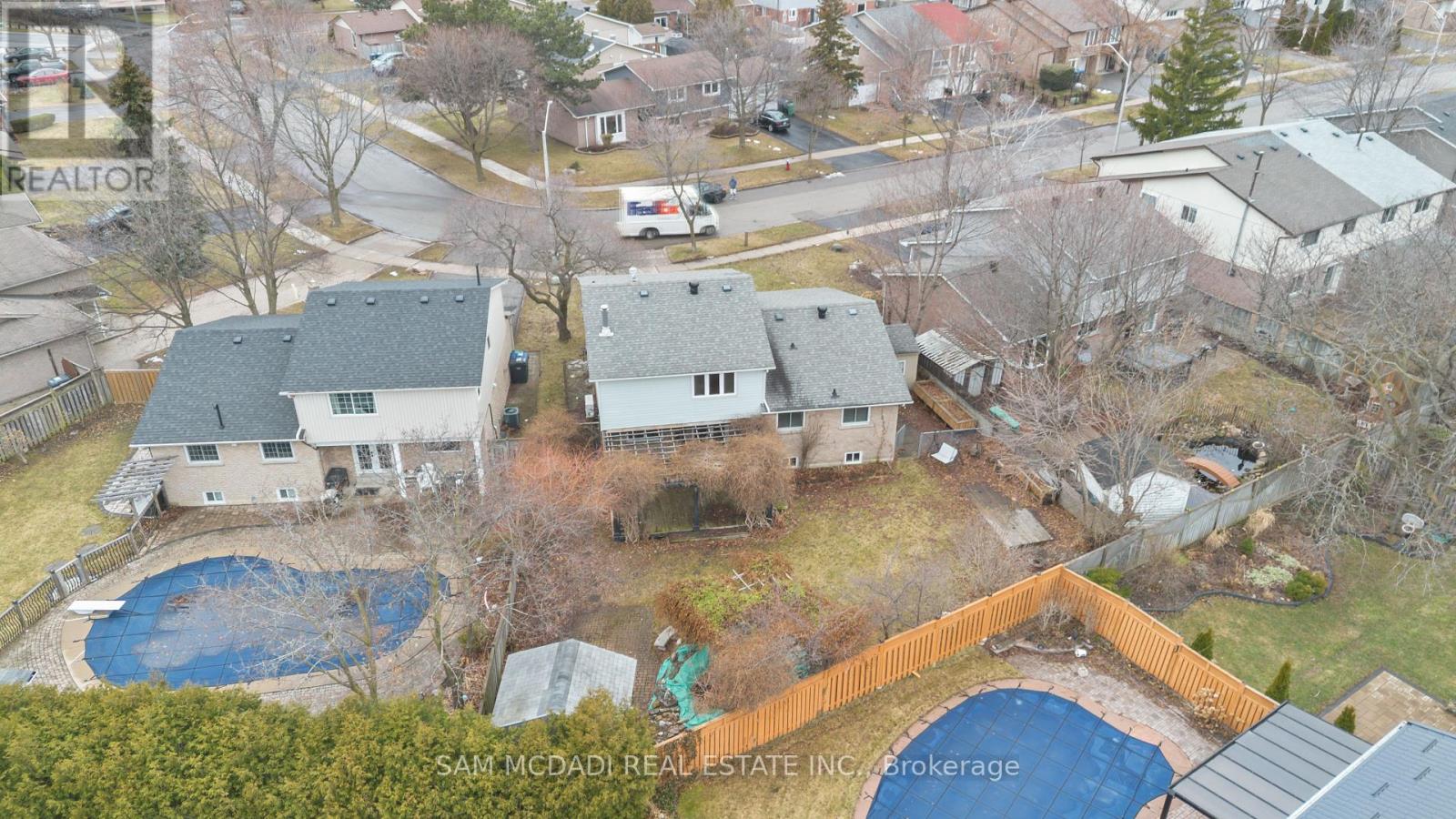 6085 Starfield Crescent, Mississauga, Ontario  L5N 1X2 - Photo 45 - W12905732