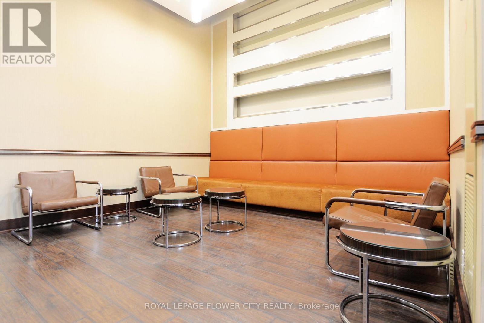 1902 - 330 Burnhamthorpe Road W, Mississauga, Ontario  L5B 0E1 - Photo 37 - W12905752