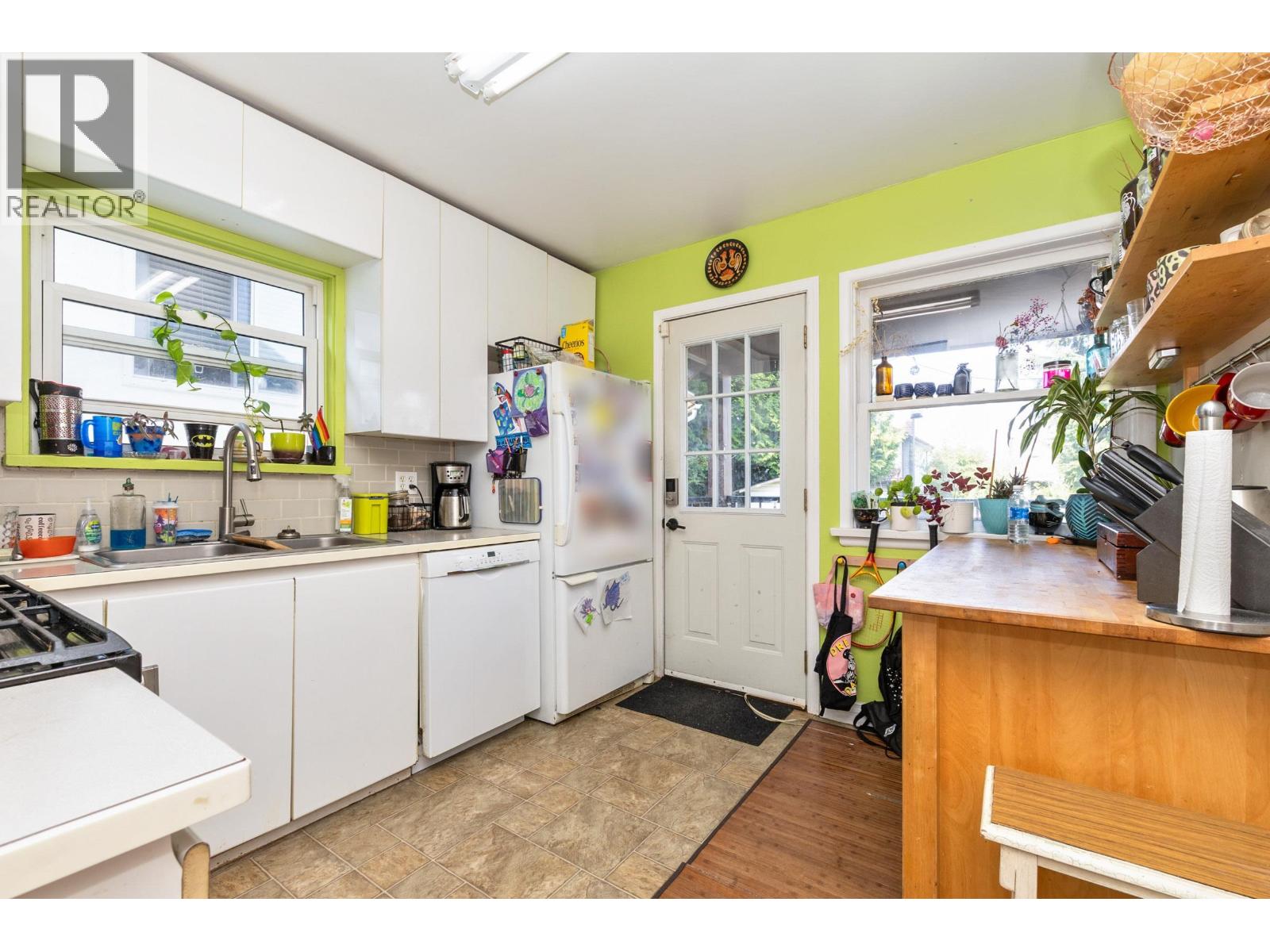 1341 E 29th Avenue, Vancouver, British Columbia  V5V 2T4 - Photo 9 - R3078405