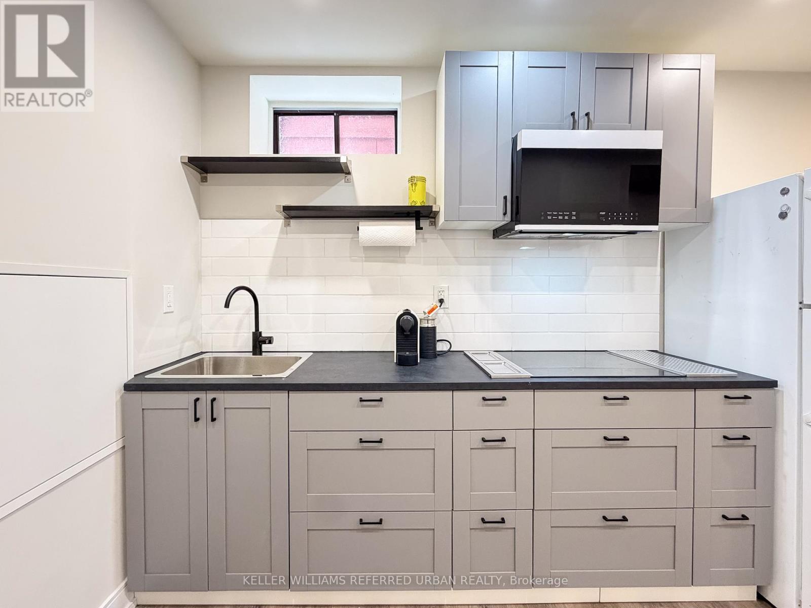 Basement - 63 Wallington Avenue, Toronto, Ontario  M4C 2N2 - Photo 17 - E12773800