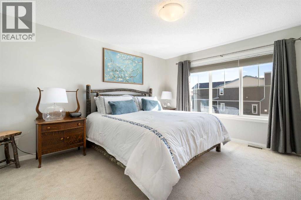 46 Emberside Place, Cochrane, Alberta  T4C 2L8 - Photo 19 - A2292717