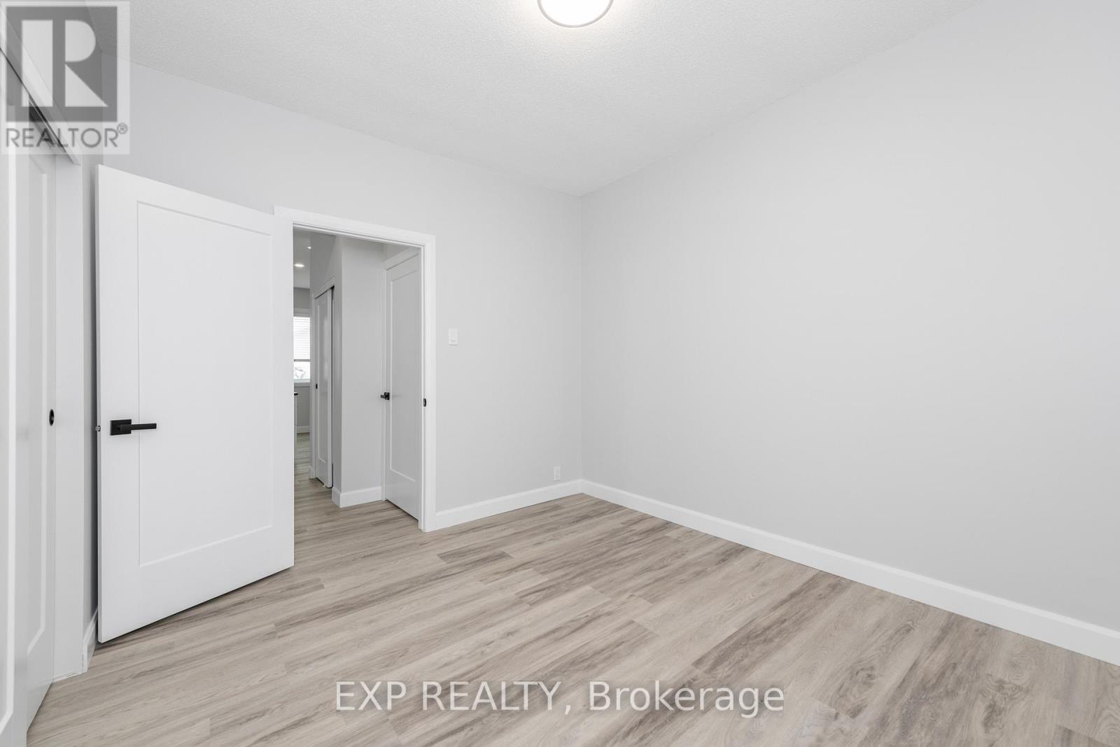 869 Caron Street, Clarence-Rockland, Ontario K4K 1H1 - Photo 28 - X12905788