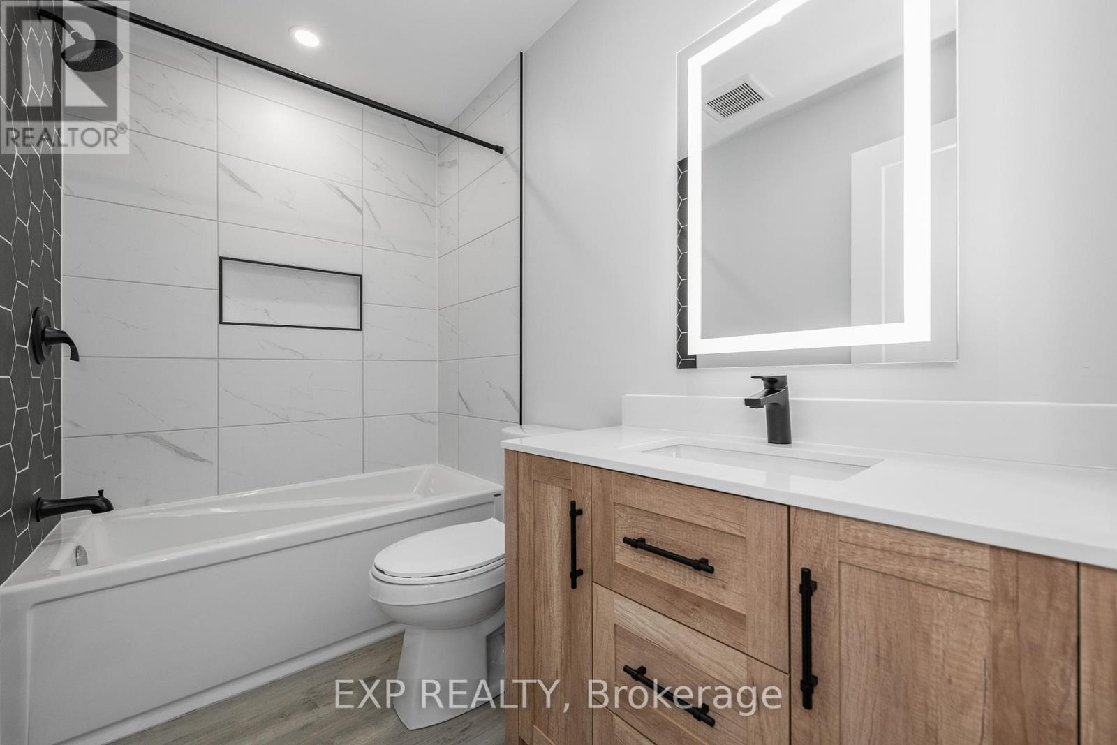 869 Caron Street, Clarence-Rockland, Ontario K4K 1H1 - Photo 9 - X12905788