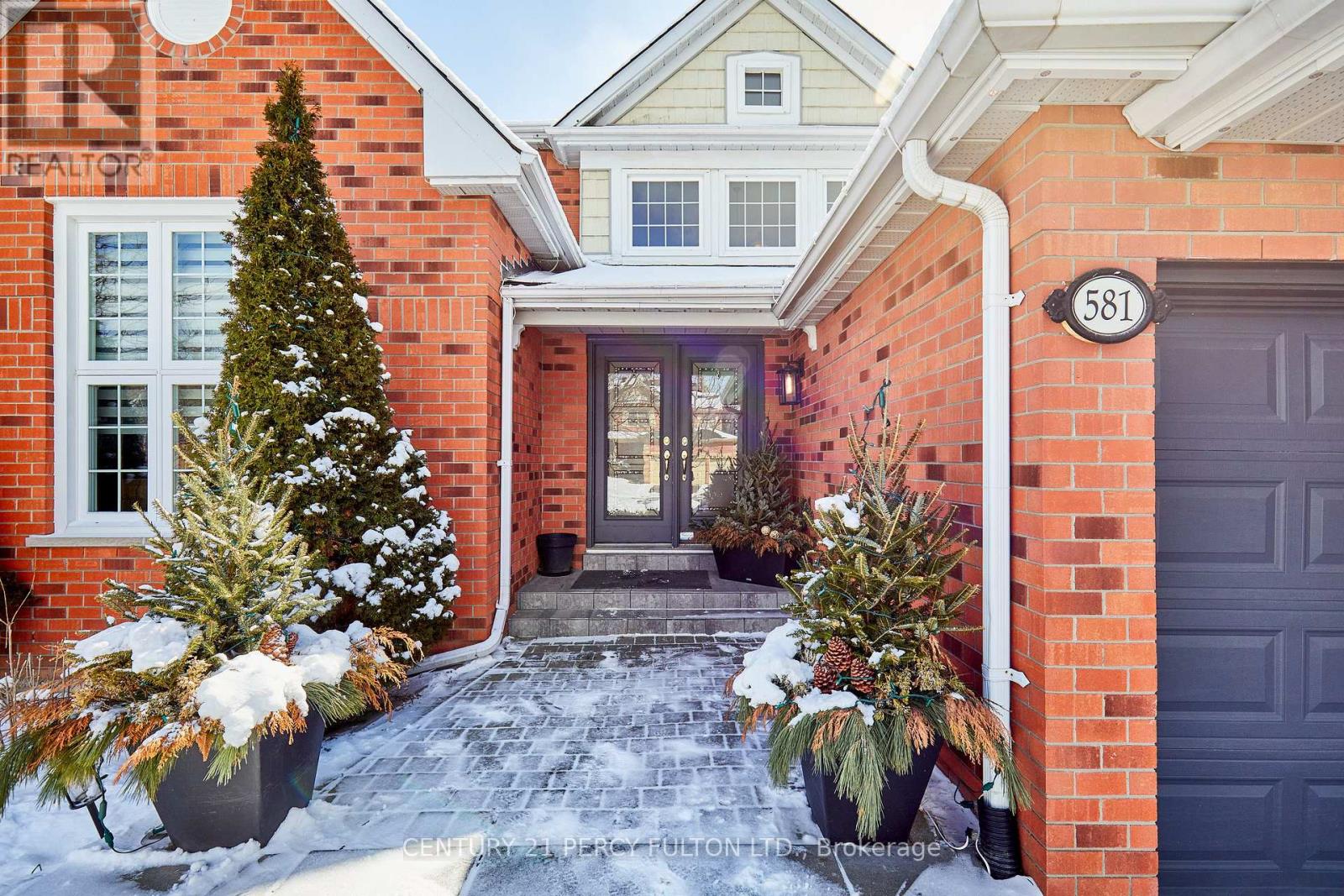 581 Carlton Road, Markham, Ontario  L3R 0G2 - Photo 3 - N12905792