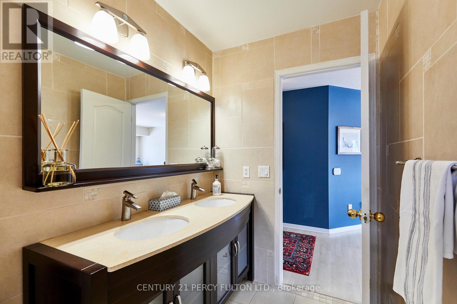 581 Carlton Road, Markham, Ontario  L3R 0G2 - Photo 33 - N12905792