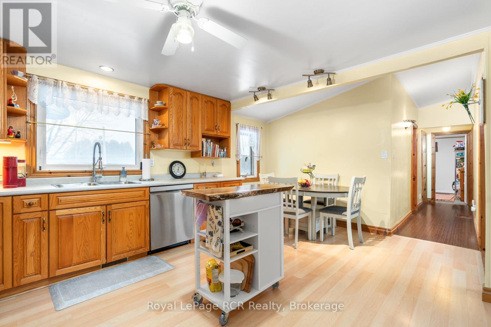 313338 6 Highway, West Grey, Ontario  N0G 1R0 - Photo 16 - X12905776