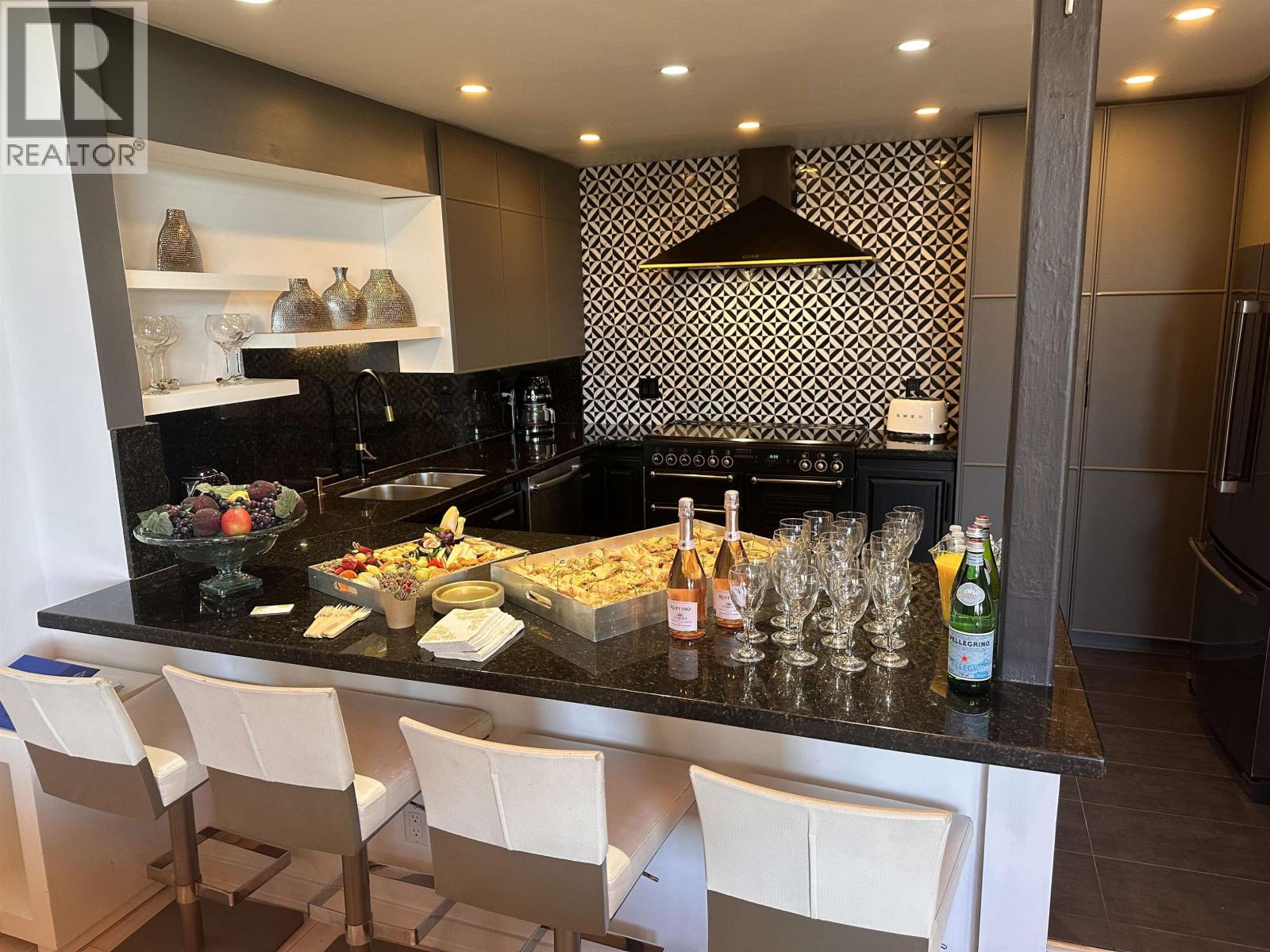 1306 33 Chesterfield Place, North Vancouver, British Columbia  V7M 3K4 - Photo 12 - R3091240