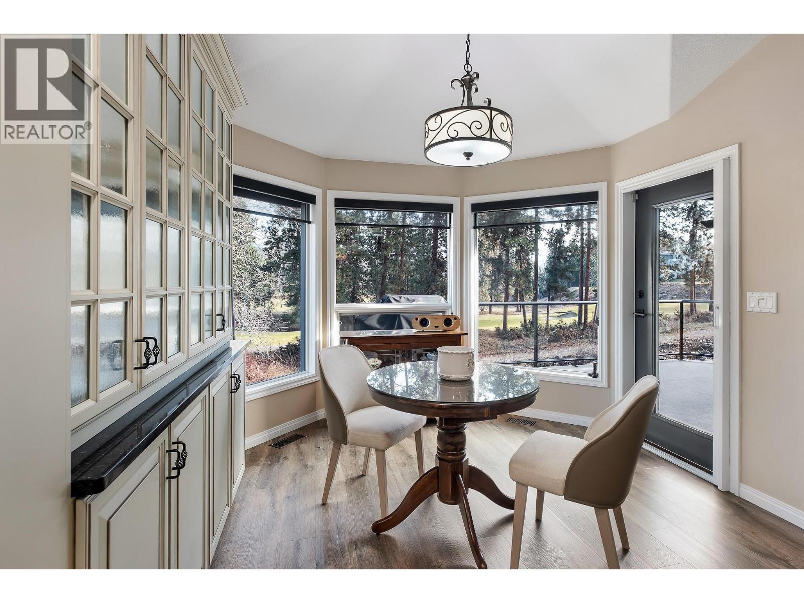 3907 Gallaghers Circle, Kelowna, British Columbia  V1W 3Z9 - Photo 14 - 10376125