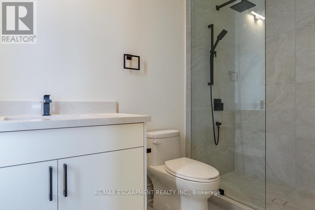 2354 Eighth Line, Oakville, Ontario  L6H 7E6 - Photo 46 - W12905772