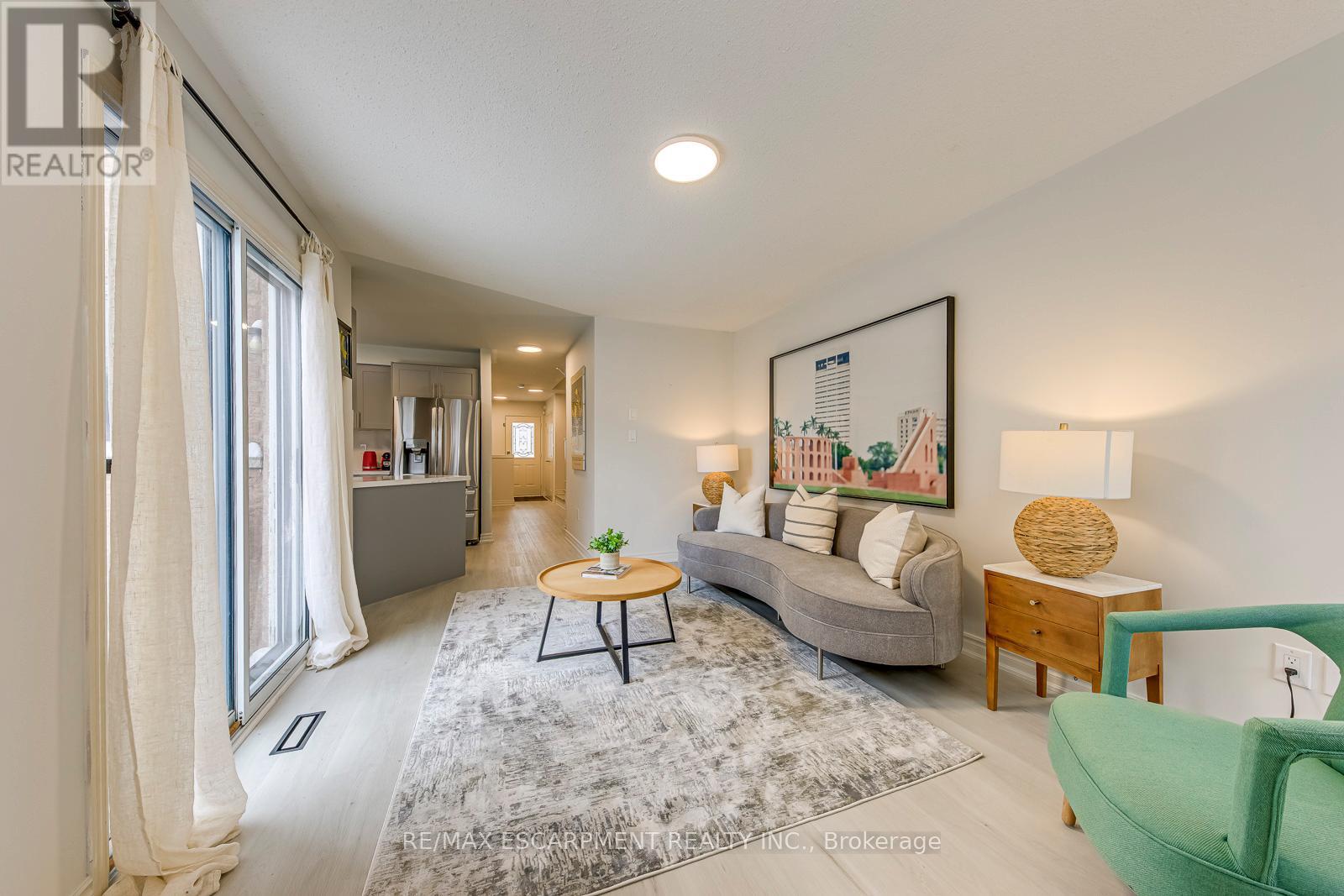 2468 Newcastle Crescent, Oakville, Ontario  L6M 4P3 - Photo 16 - W12905794