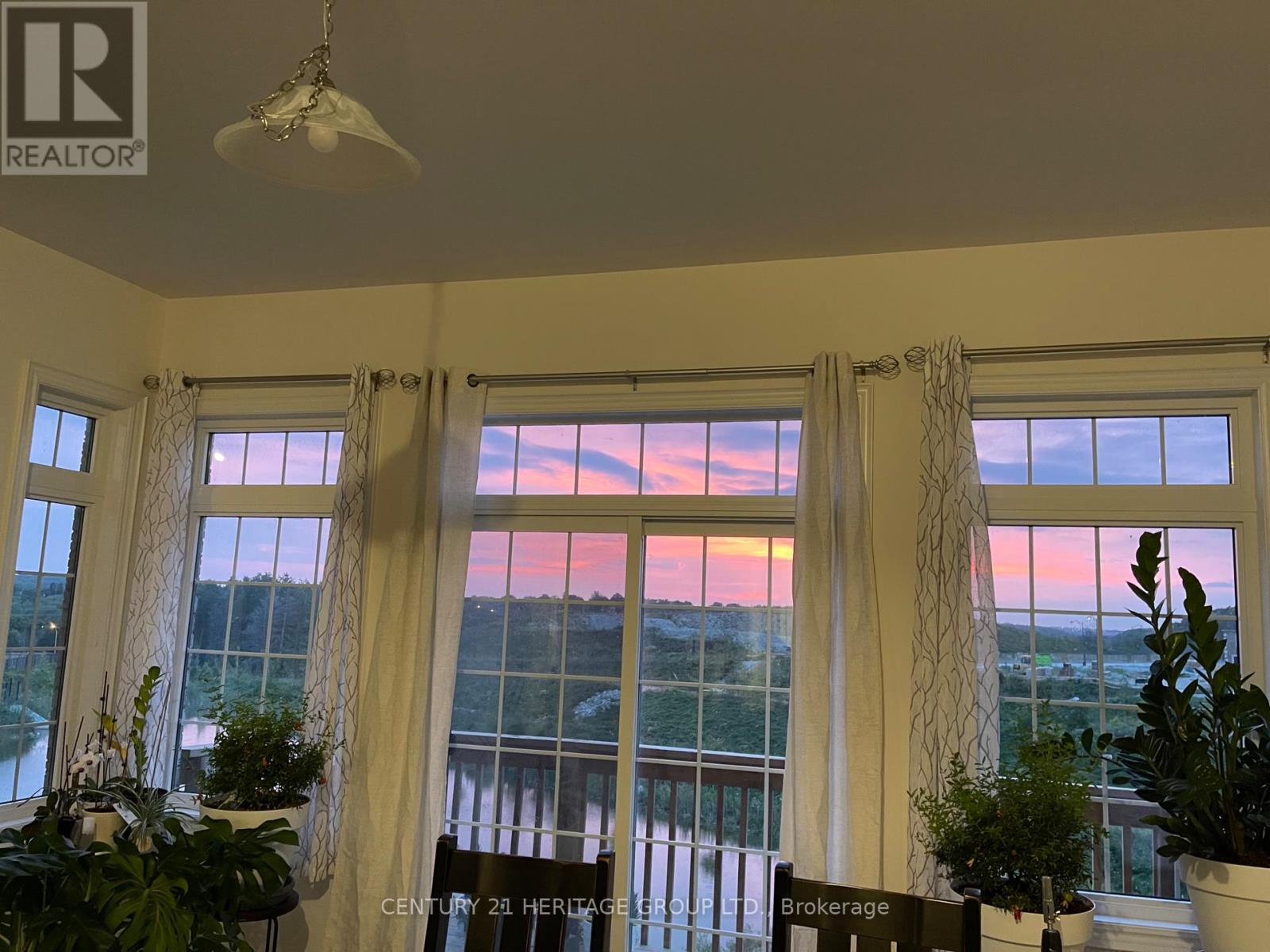 51 Hydrangea Hollow, East Gwillimbury, Ontario  L9N 0T1 - Photo 44 - N12900462