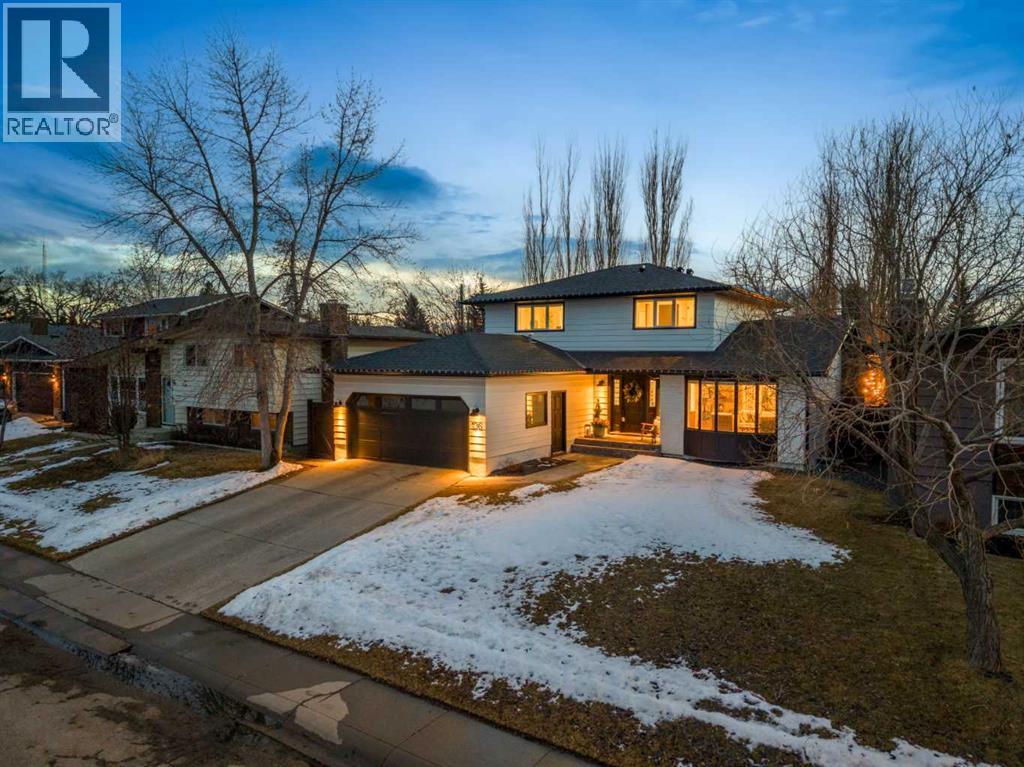 136 Lake Crimson Close SE, Calgary, Alberta