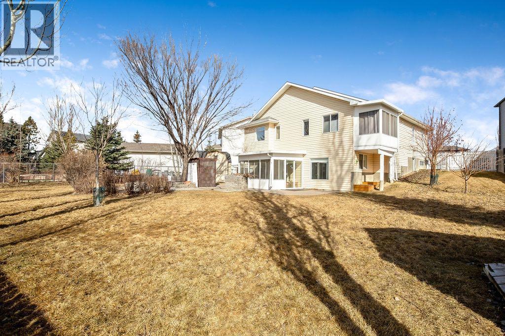 119 High Ridge Place NW, High River, Alberta