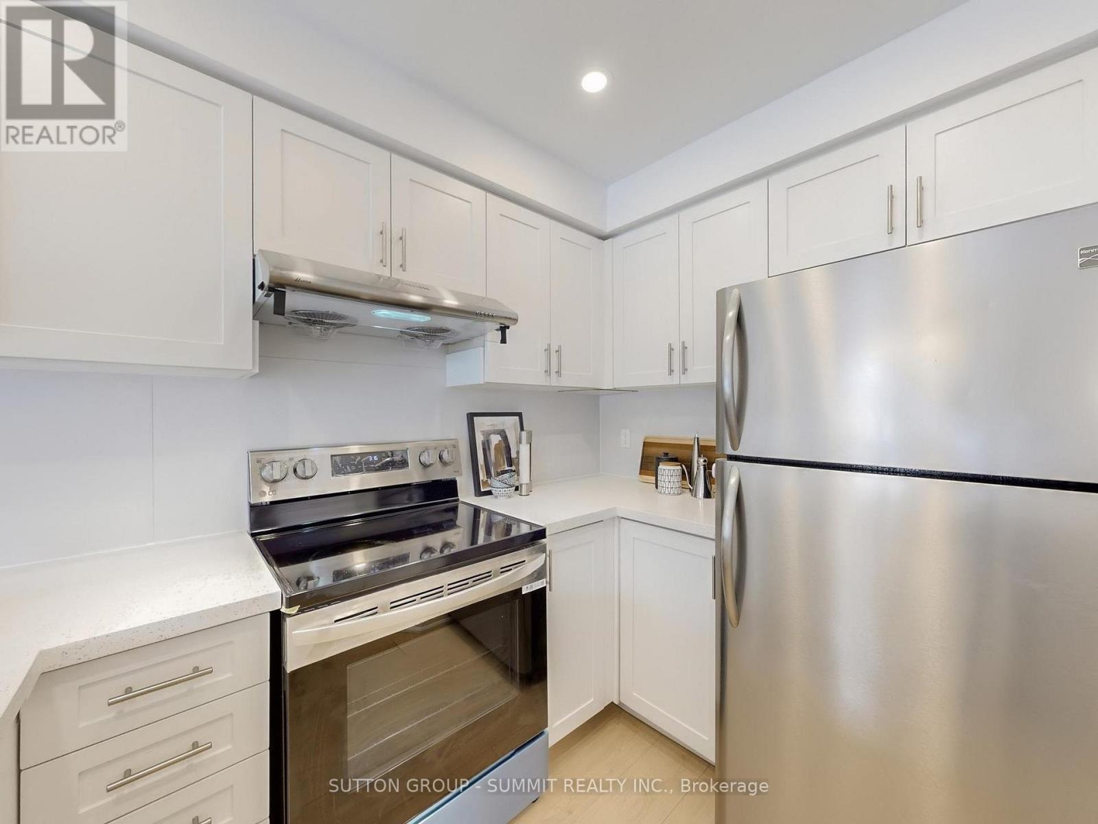 5139 Porter Street N, Burlington, Ontario  L7L 6K8 - Photo 8 - W12795842