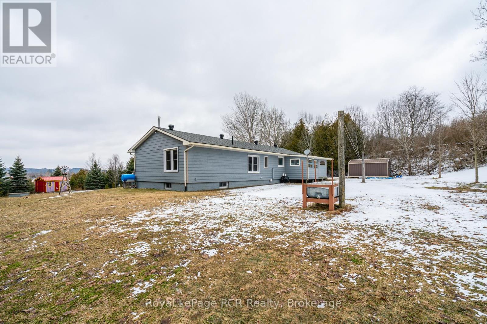 313338 6 Highway, West Grey, Ontario  N0G 1R0 - Photo 39 - X12905776