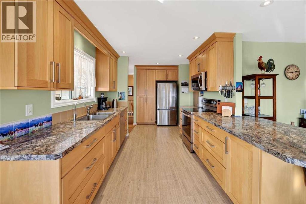 15, 31240 Range Road 20 A, Rural Mountain View County, Alberta  T0M 0W0 - Photo 12 - A2286159